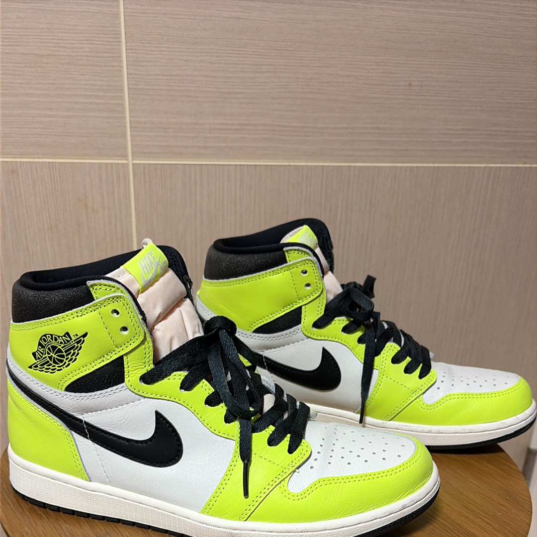 Nike Air Jordan 1 High OG "Volt/Visionaire"