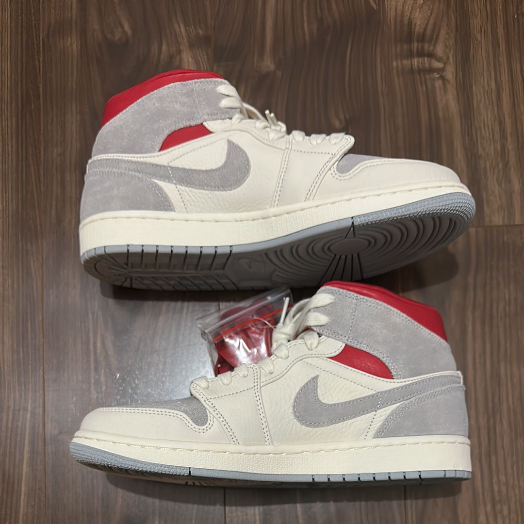 SNS×NIKE AIR JORDAN 1 MID "GREY/RED"