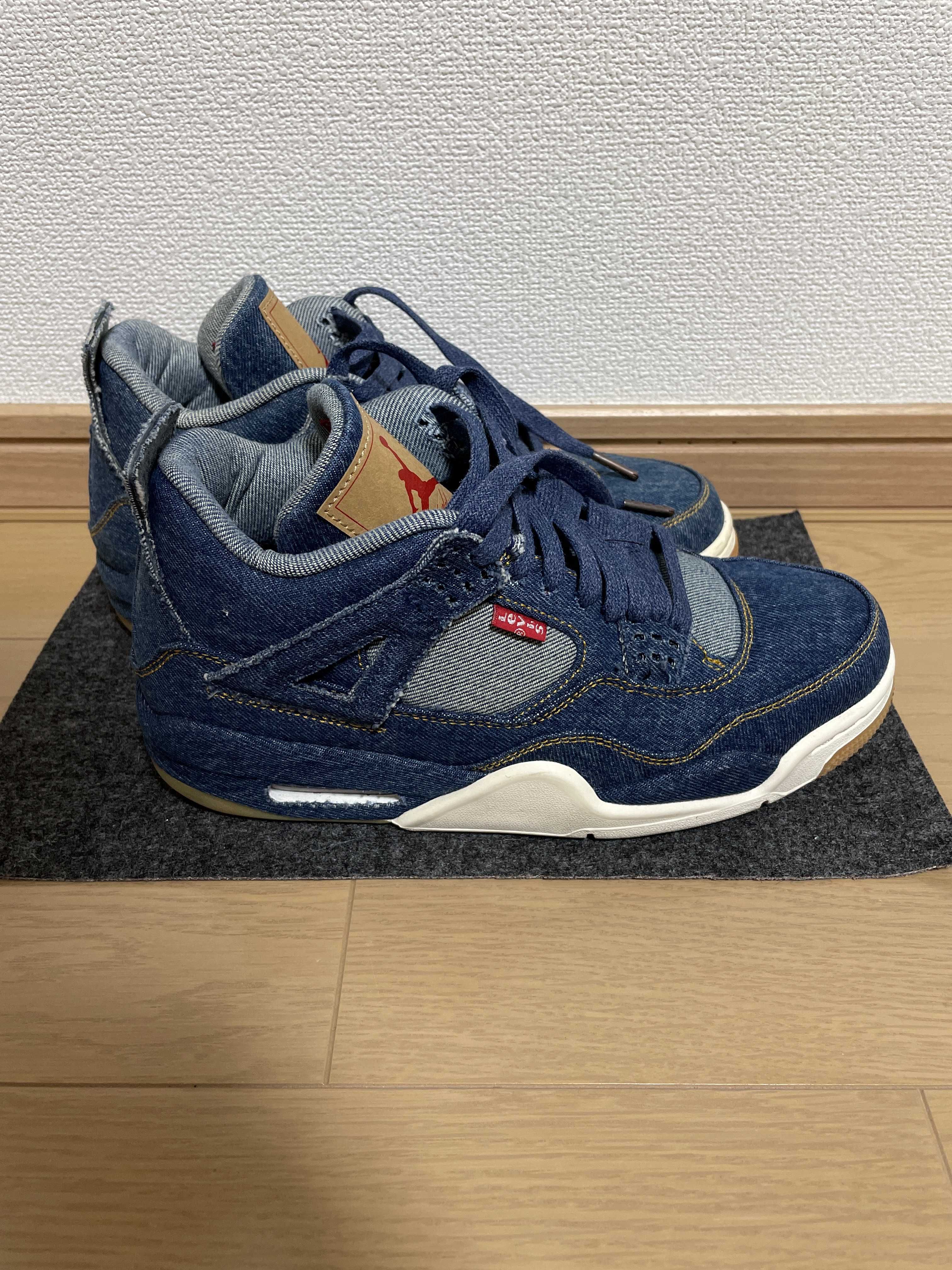 Nike × Levi's Air Jordan 4 "Denim"(タグ:LEVIS®)