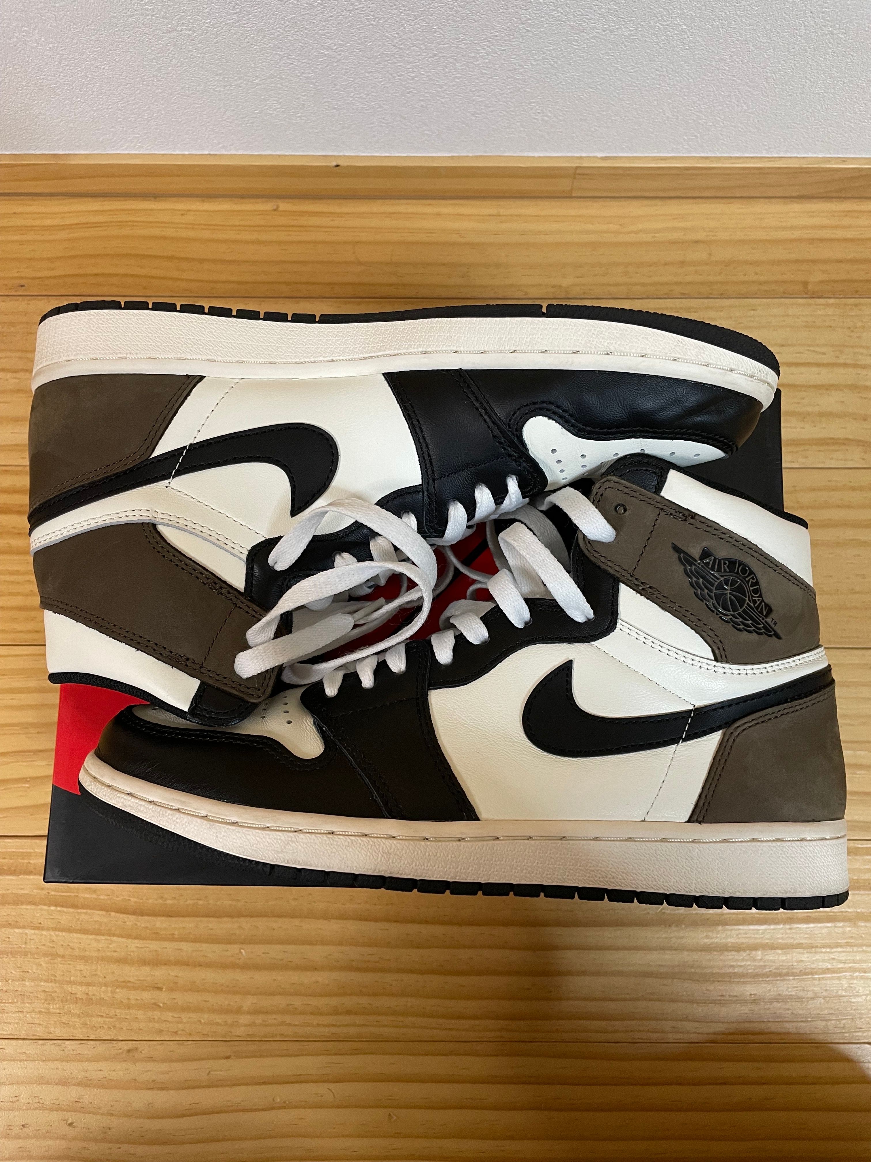Nike Air Jordan 1 High OG "Sail/Dark Mocha/Black"