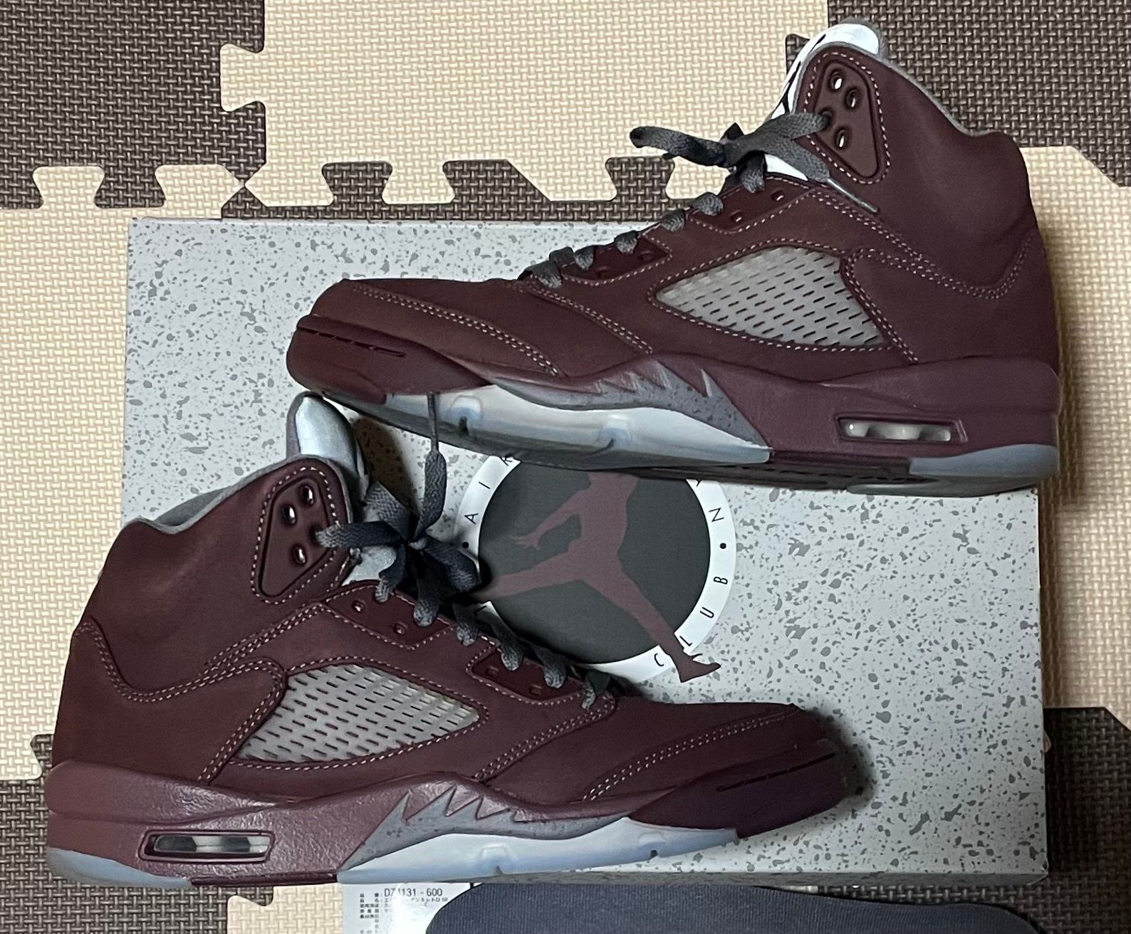 Nike Air Jordan 5 Retro SE "Burgundy"