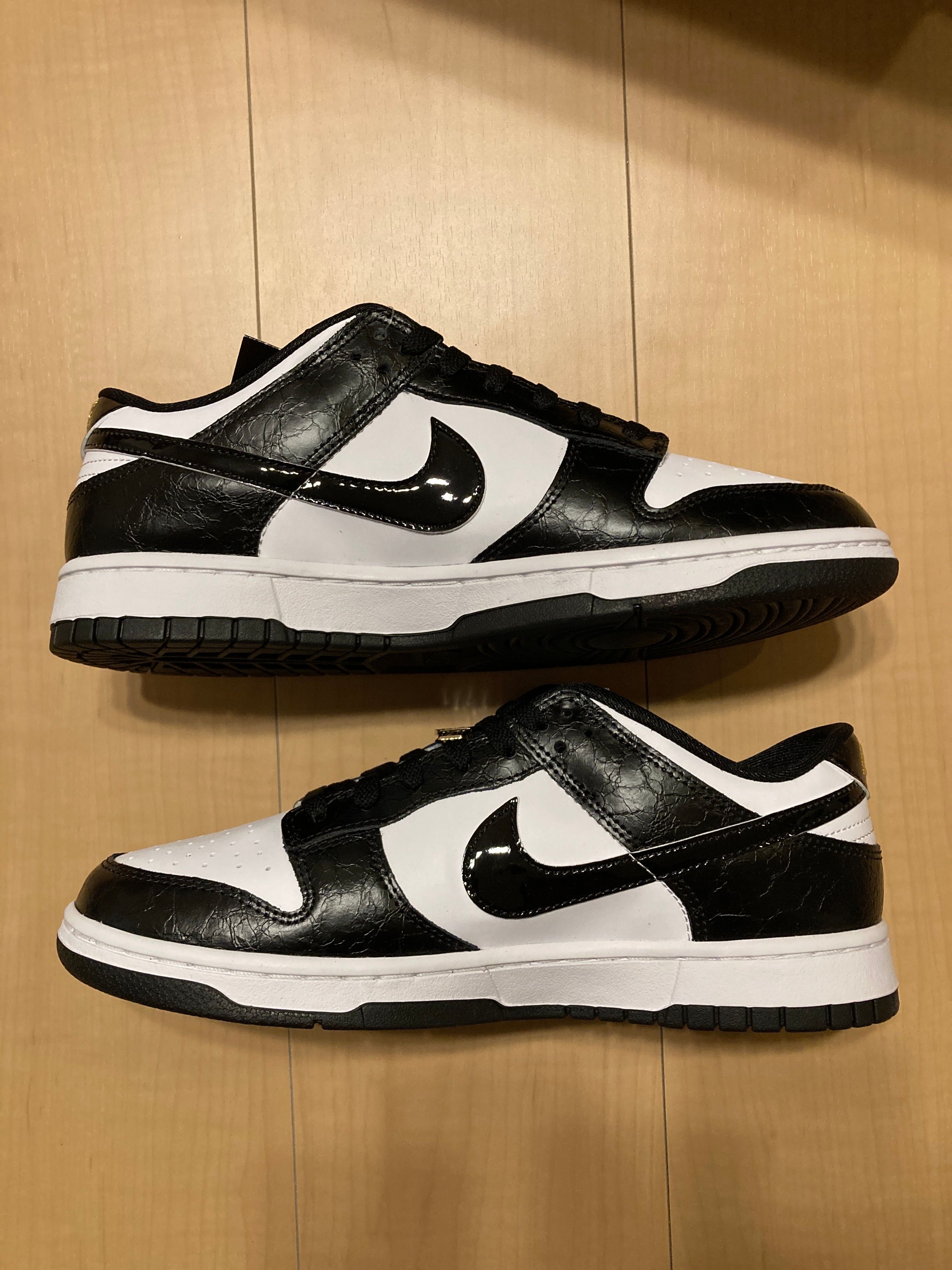 Nike Dunk Low Retro SE "World Champ/Black and White"