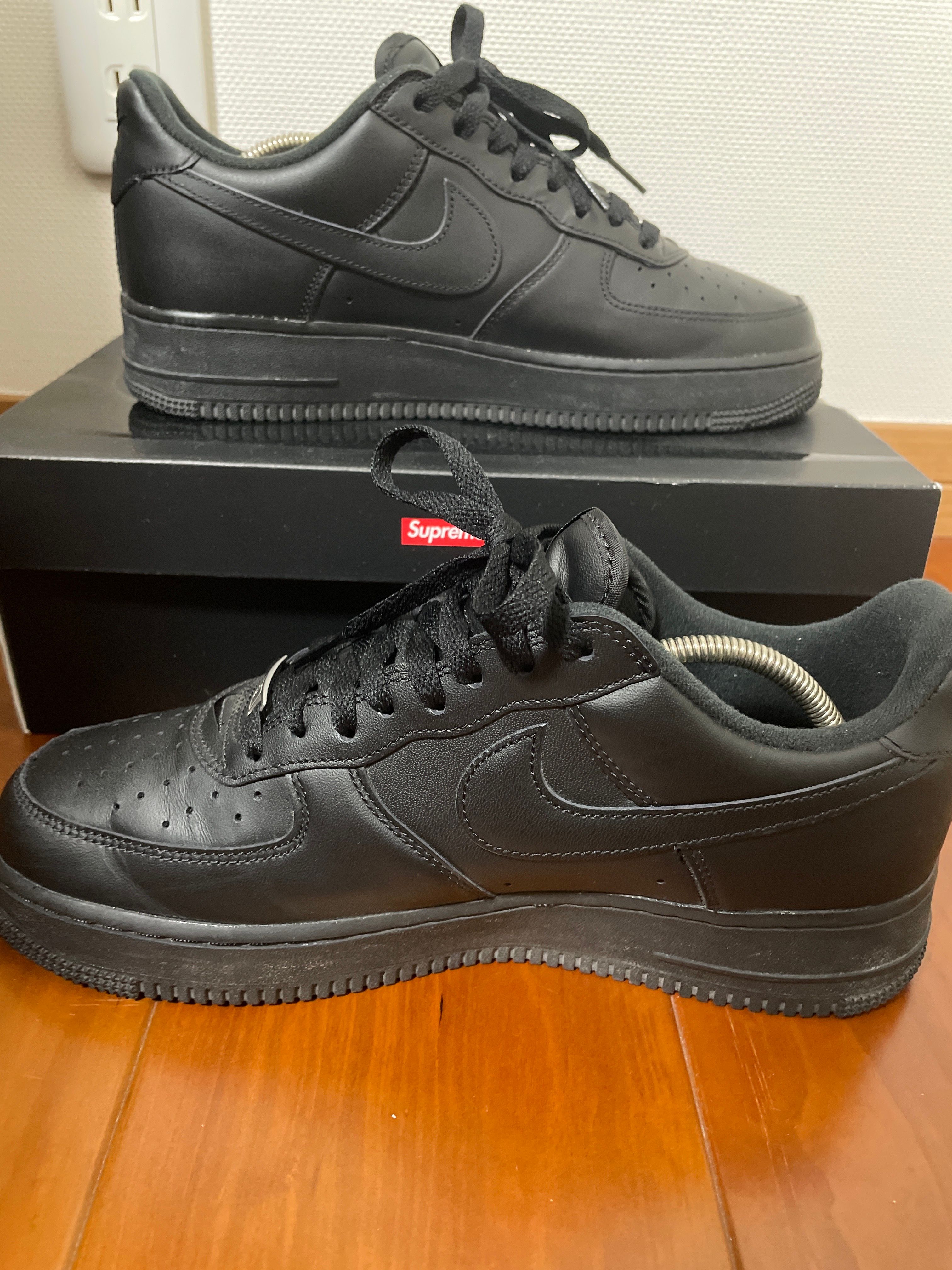 Supreme × Nike Air Force 1 Low "Black"