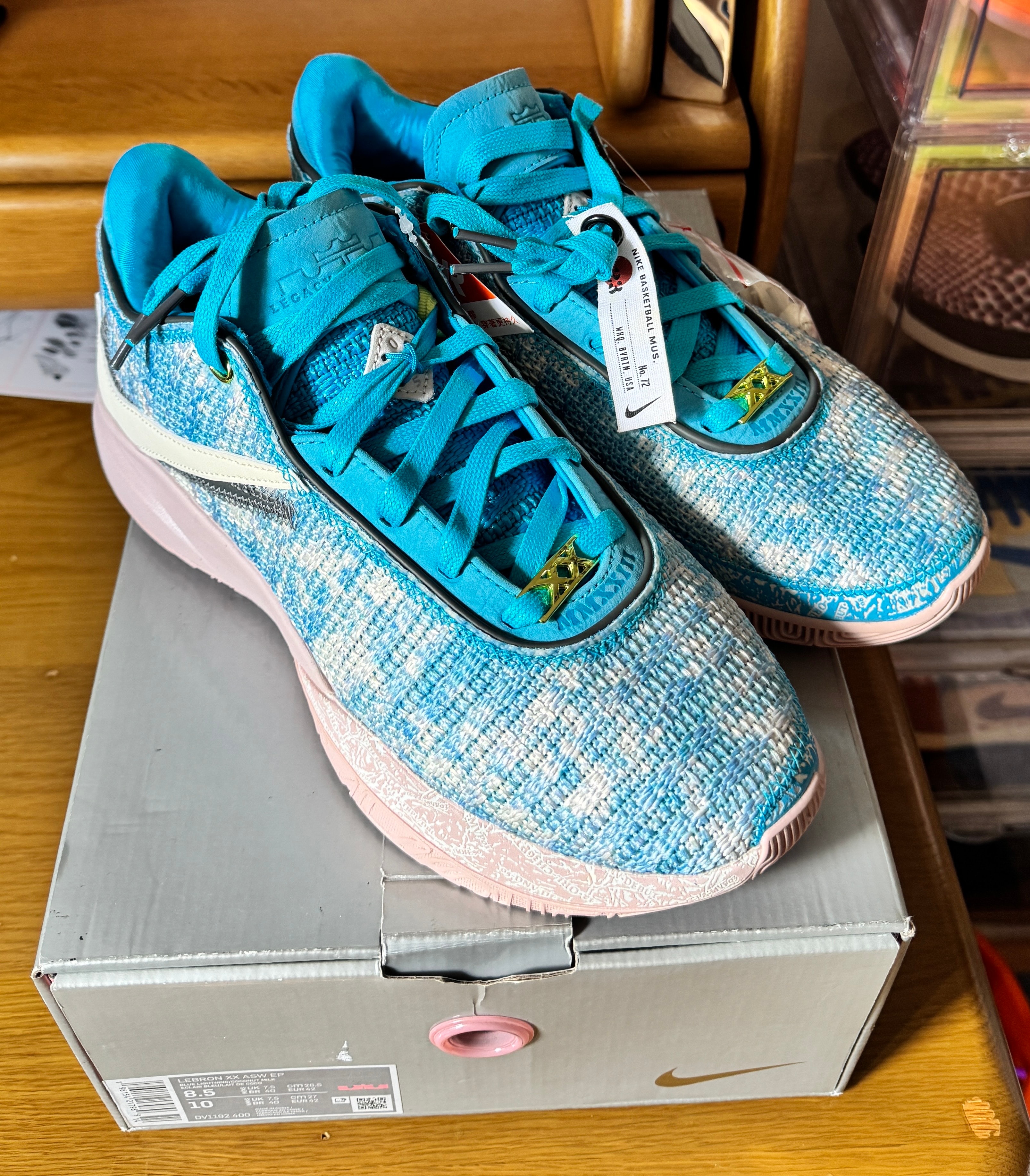 Nike LeBron 20 "All-Star" (DV1192-400/DV1191-400)