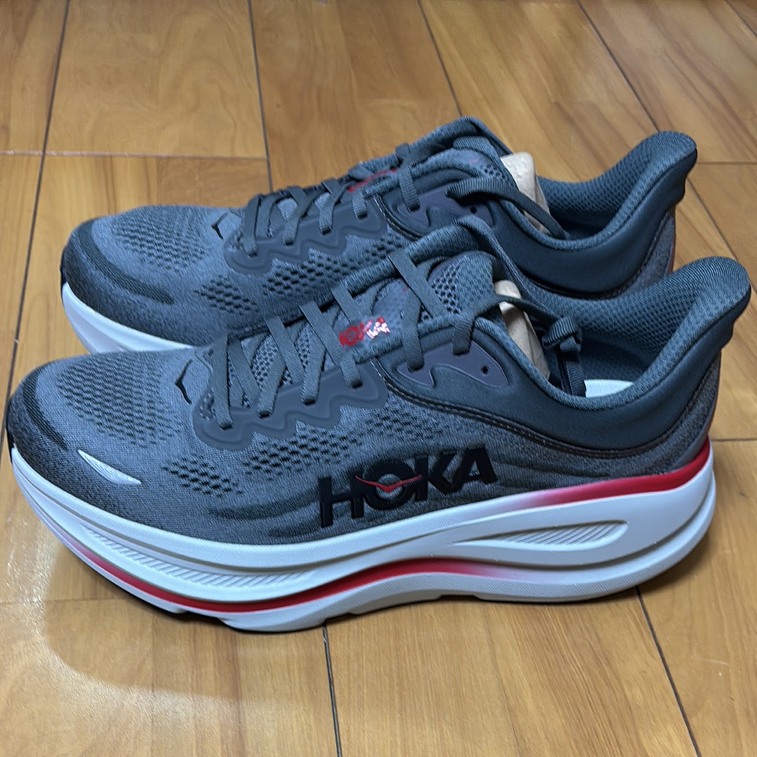 Hoka Bondi 9 "Satellite Gray/Outer Orbit"
