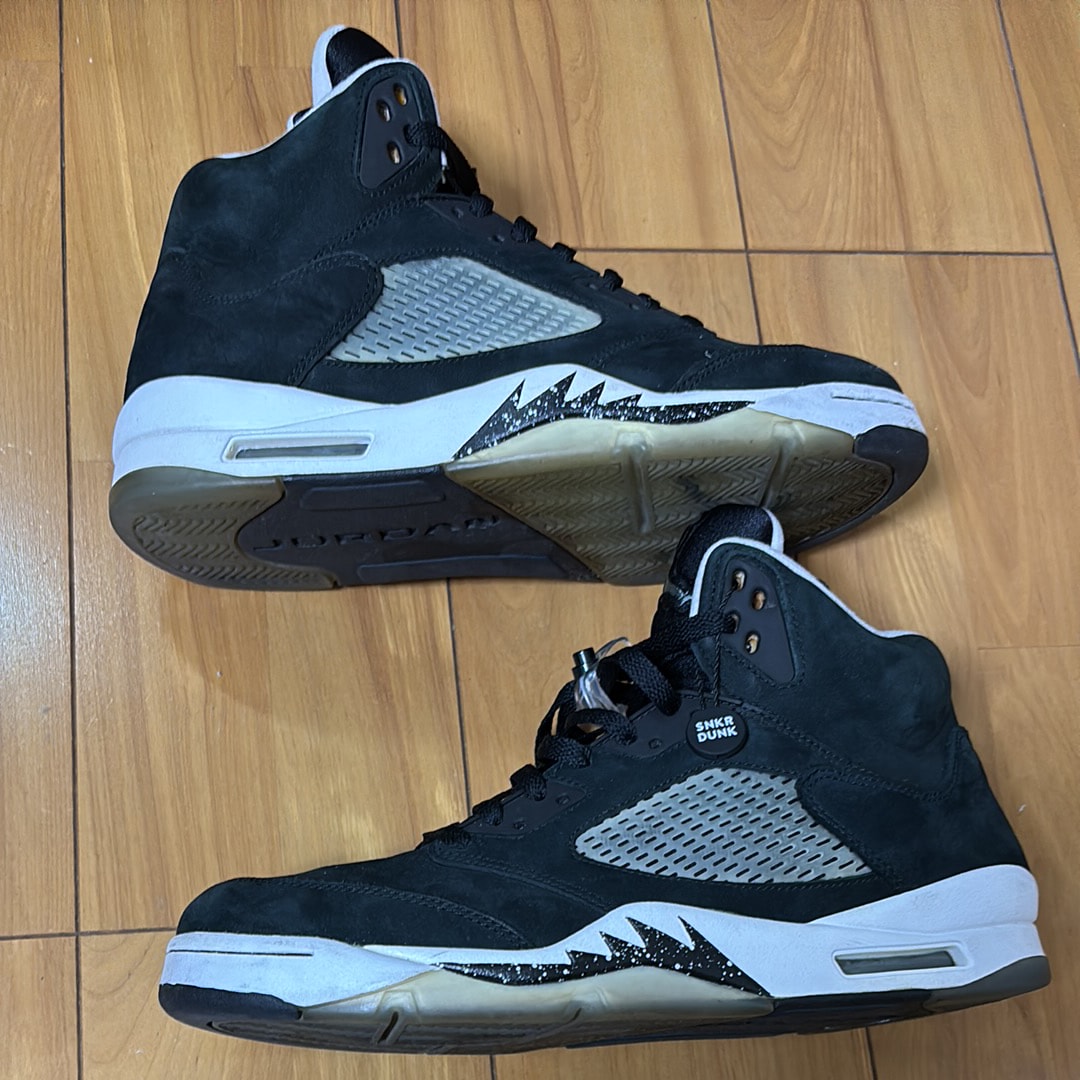 ナイキ エアジョーダン5 レトロ "オレオ"