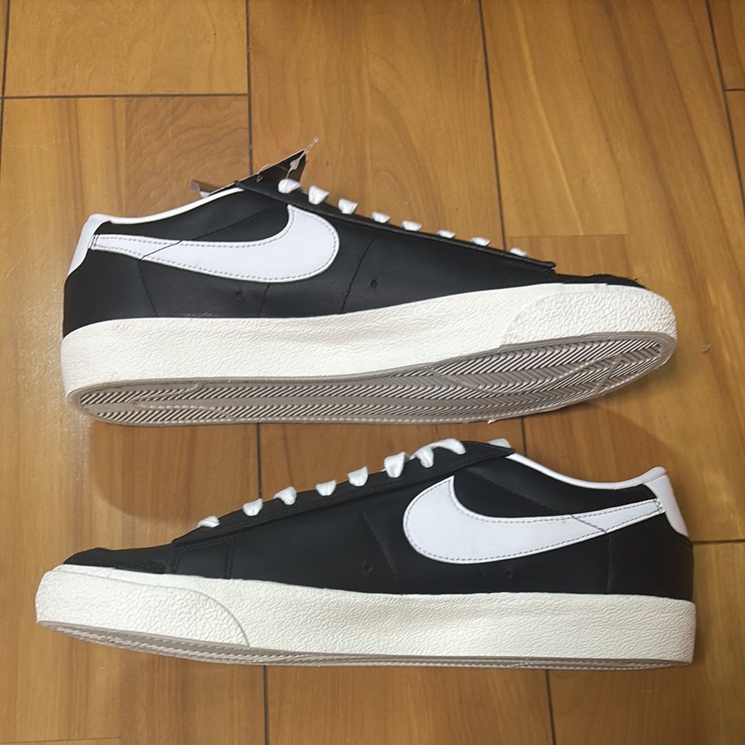 Nike Blazer Low 77 VNTG "Black/White/Sail/Total Orange"