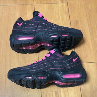 Nike Air Max 95 "Black/Pink"