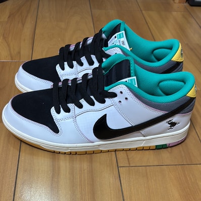CSEF × Nike SB Dunk Low Pro QS "White and Black"