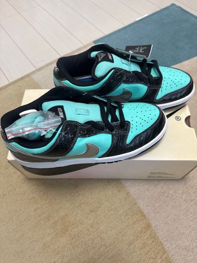 Nike SB Dunk Low Diamond Suppil Co. "Tiffany"