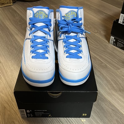 Nike Air Jordan 2 Retro Melo "White/Varsity Maize/University Blue" (2018)