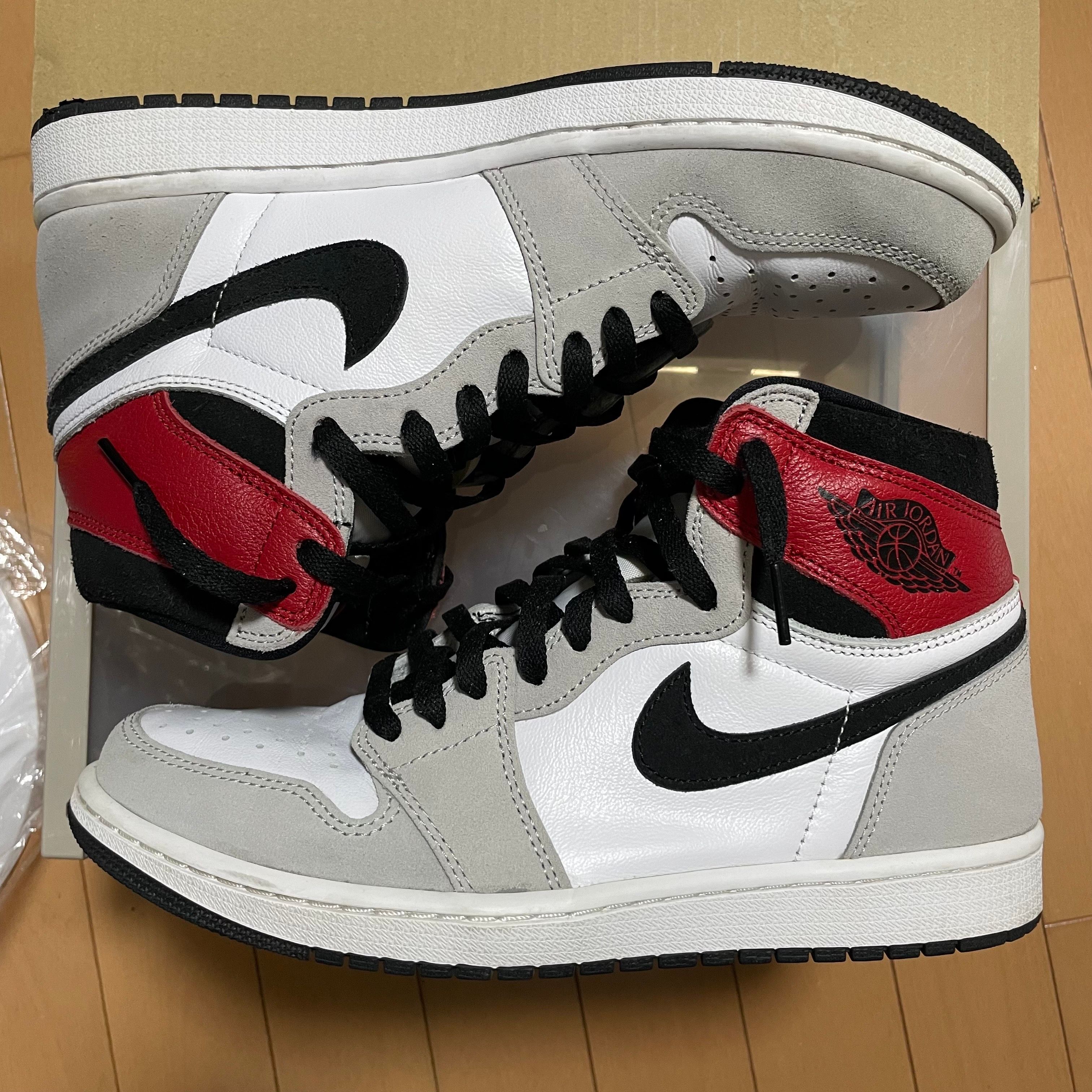Nike Air Jordan 1 High OG "White/Black/Light Smoke Grey"