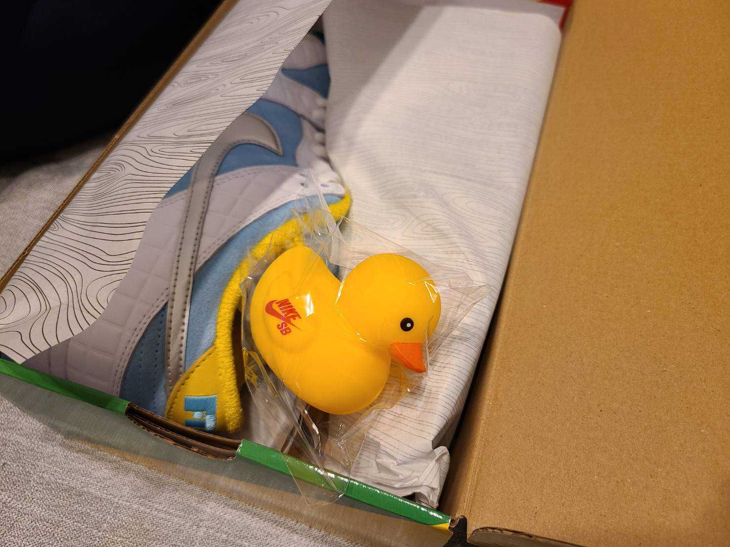 FTC × Nike SB Dunk Low "White/Blue"