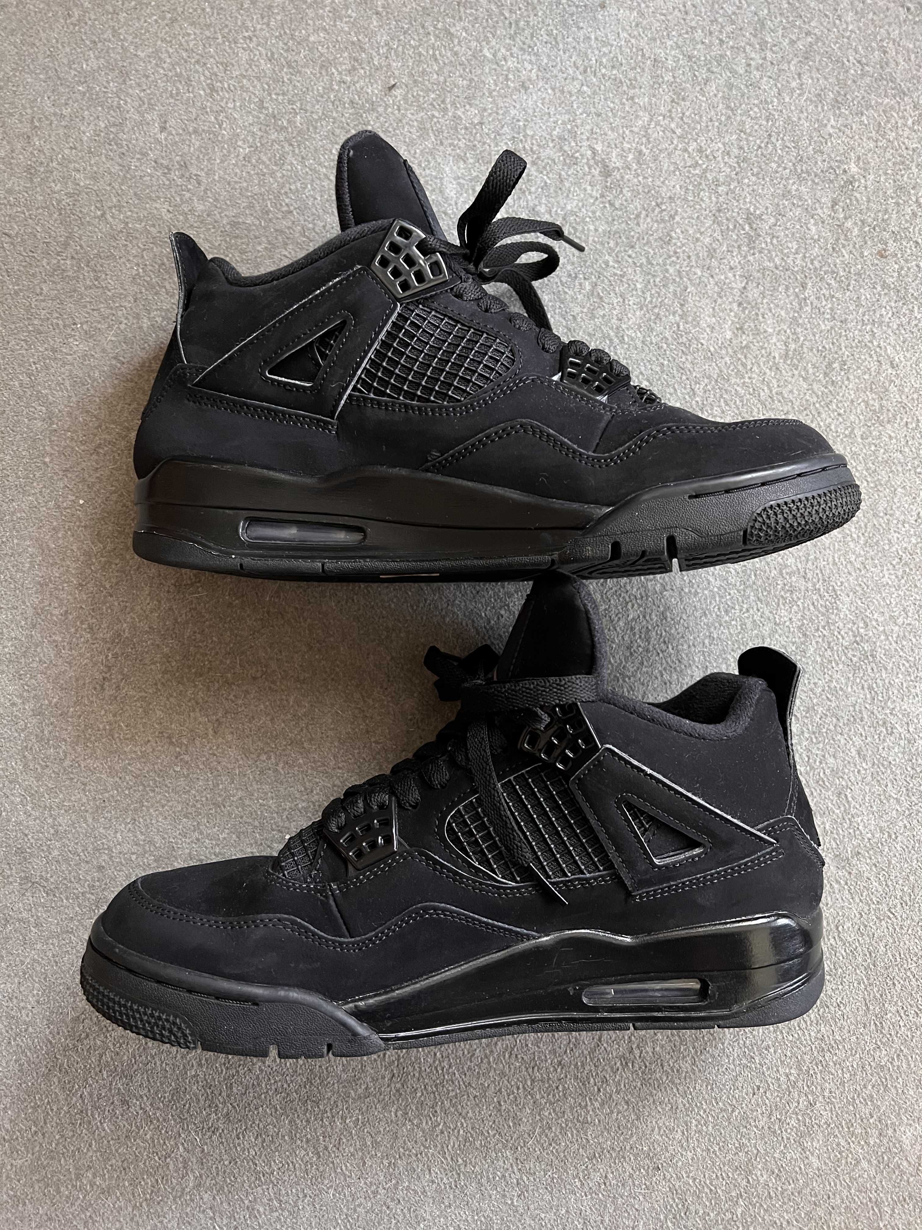 Nike Air Jordan 4 "Black Cat"