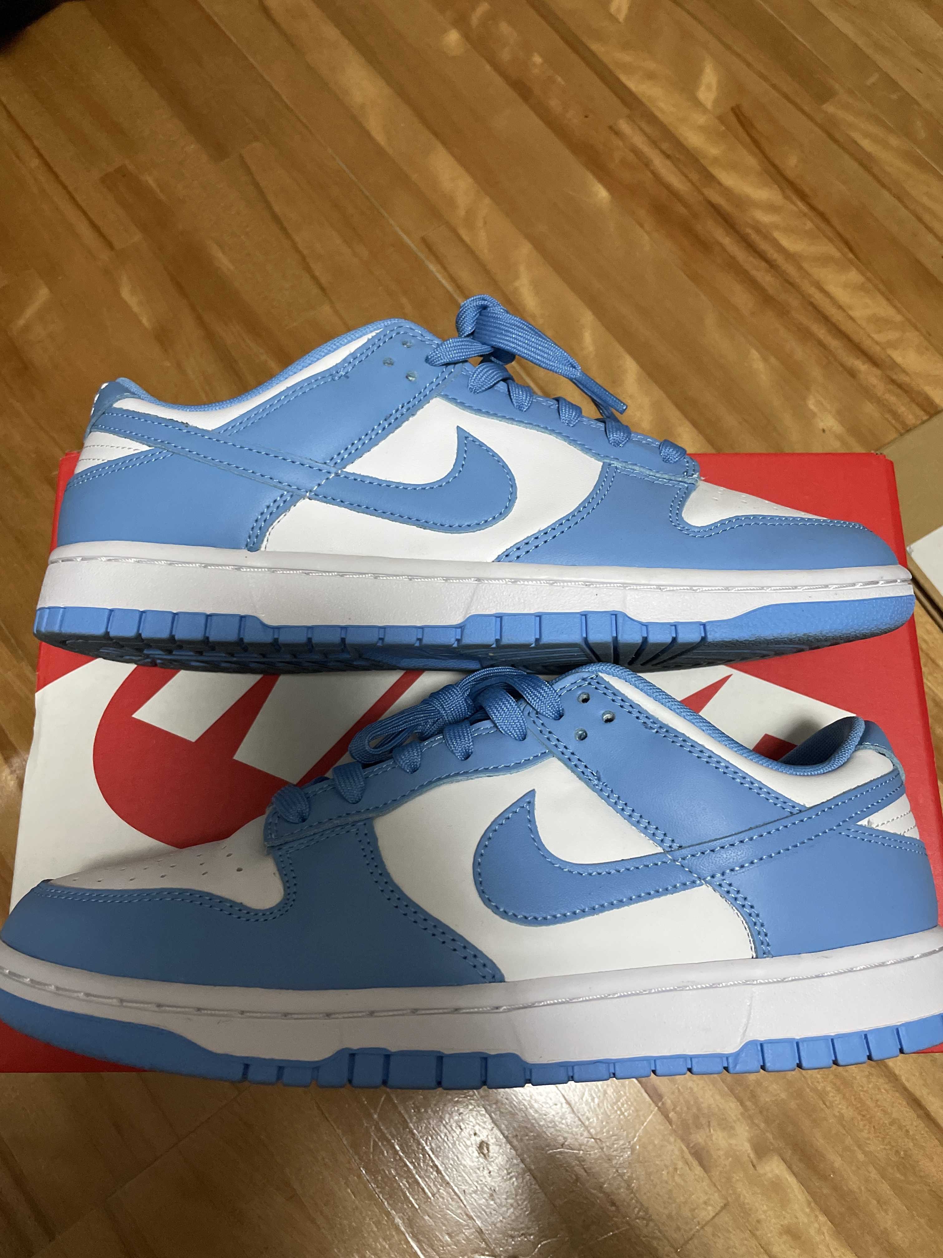 Nike Dunk Low "University Blue"