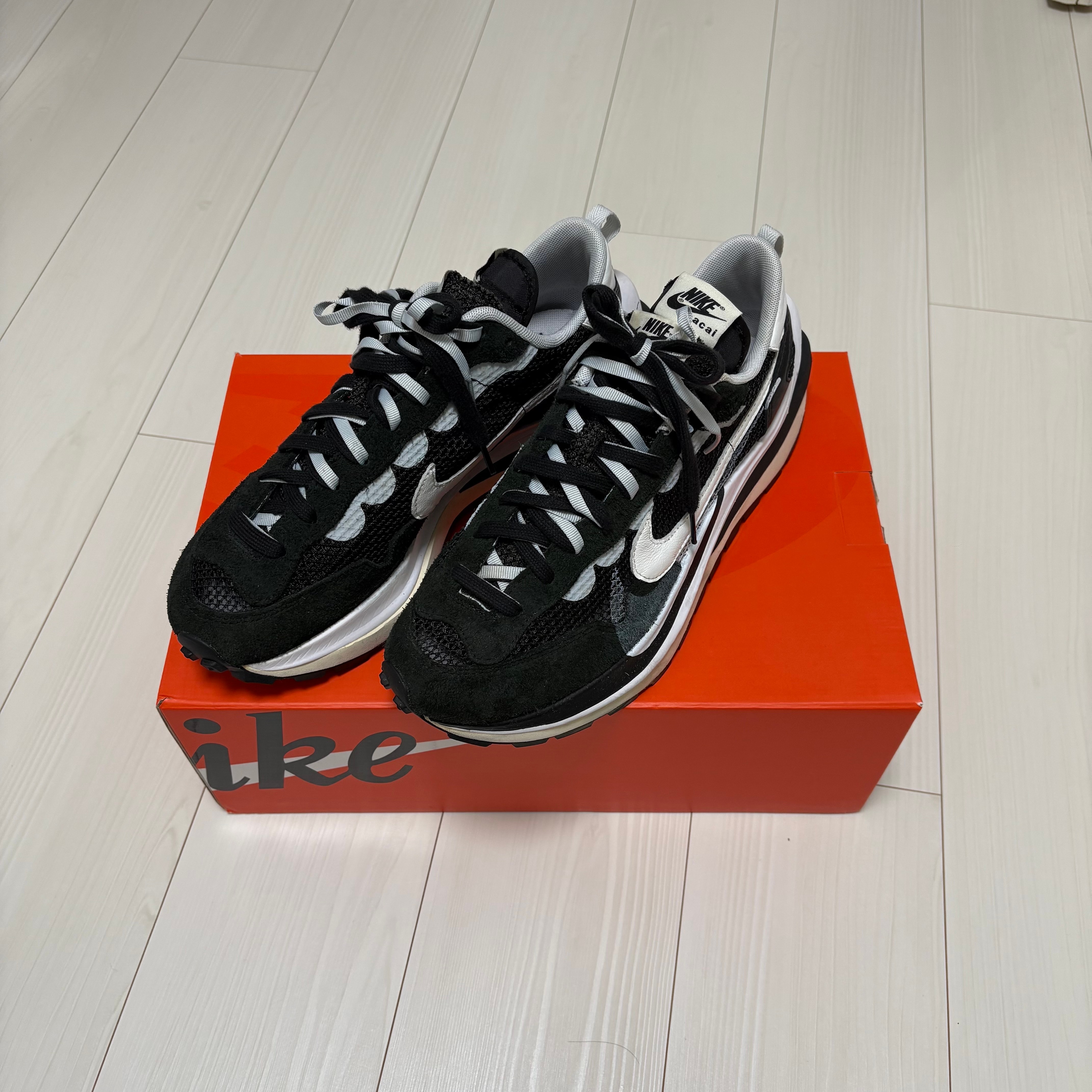 sacai × Nike Vapor Waffle "Black and White"