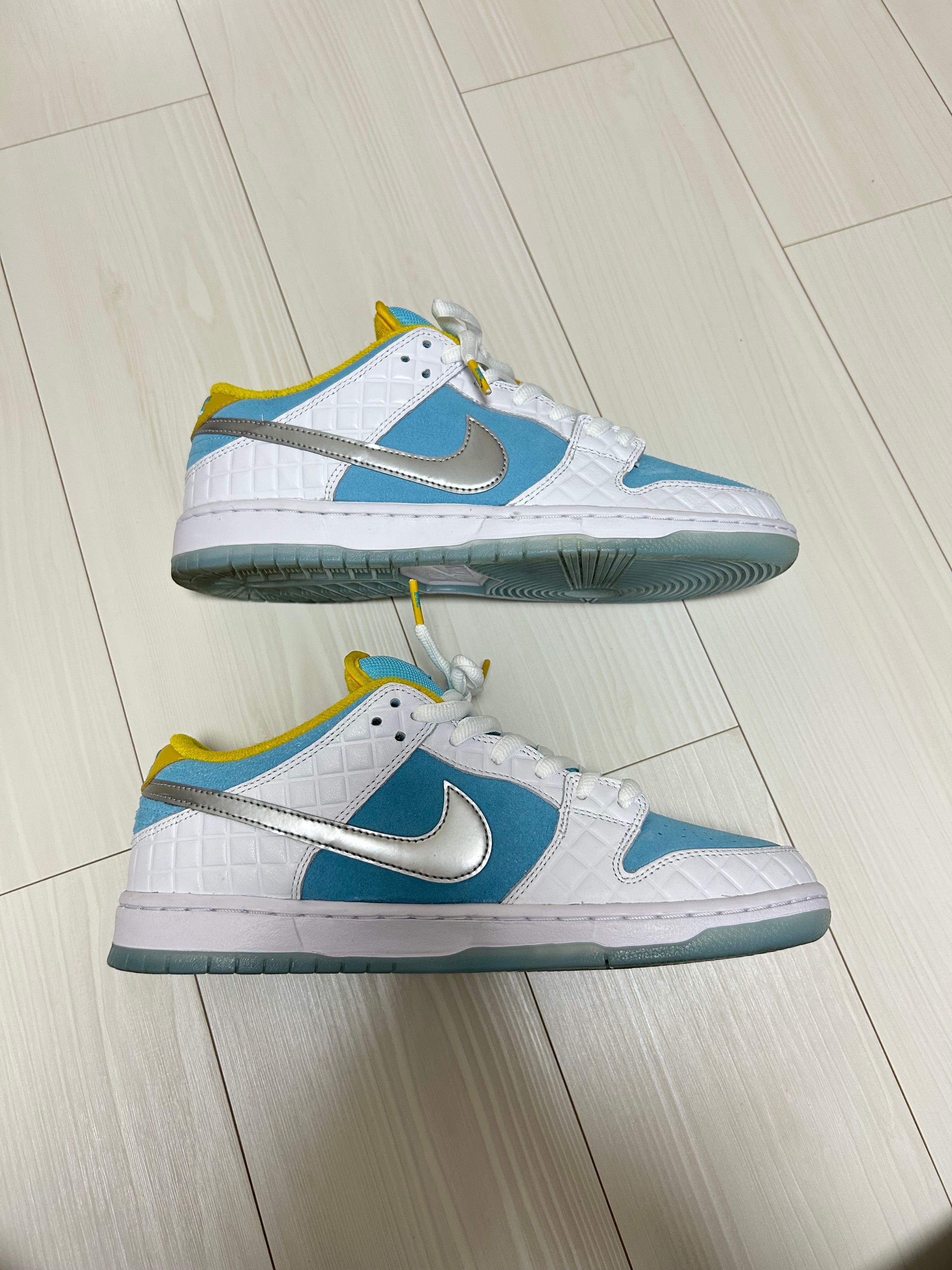 FTC × Nike SB Dunk Low "White/Blue"