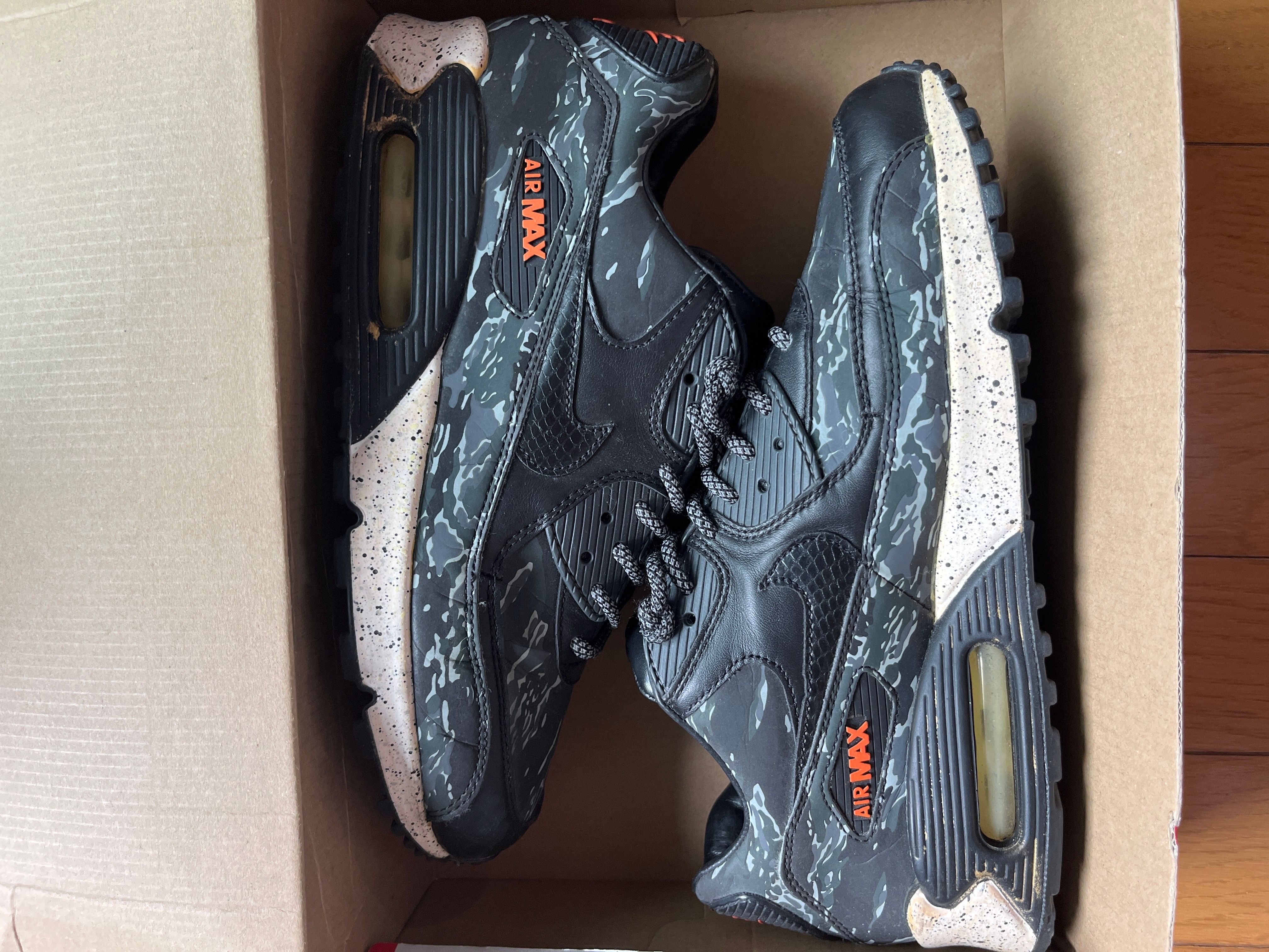 Nike Air Max 90 Premium "Tiger Camo/Safari"