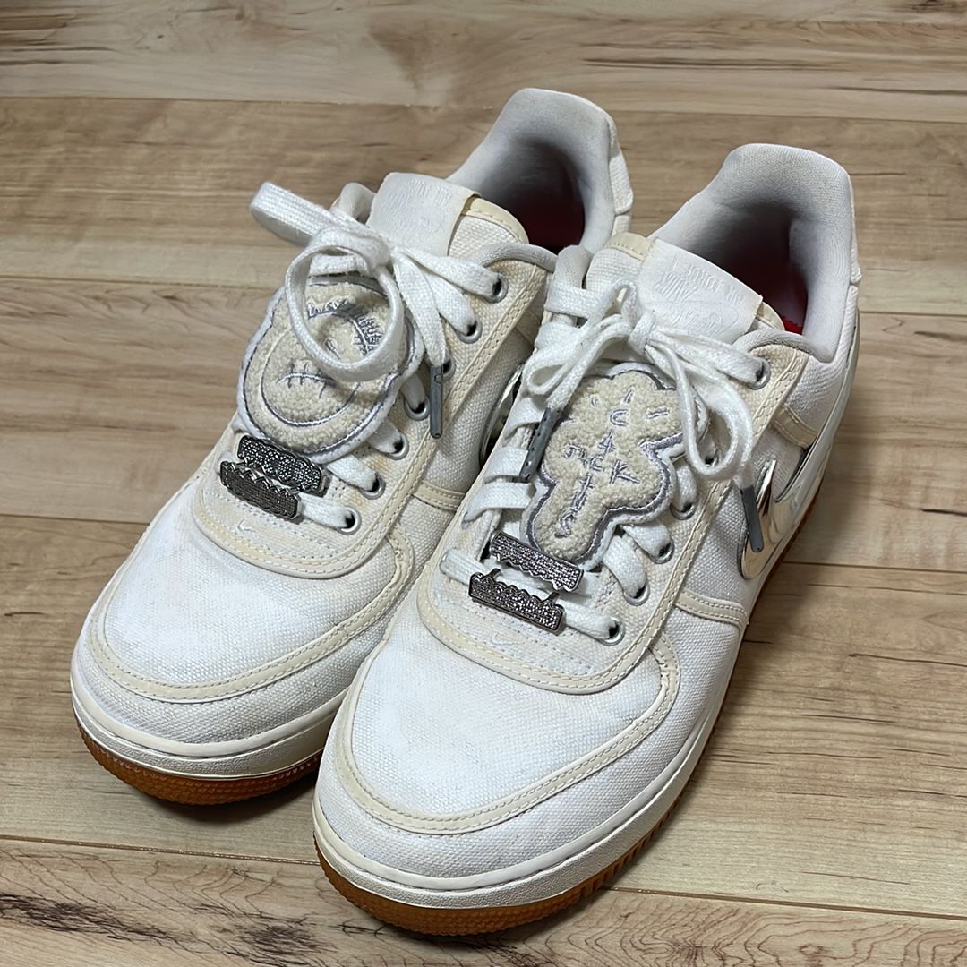 Travis Scott × Nike Air Force 1 Low  (AF100)