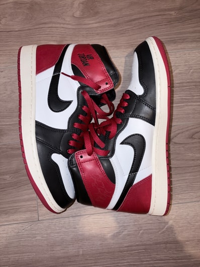 Nike Air Jordan 1 Retro High OG "Black Toe Reimagined"