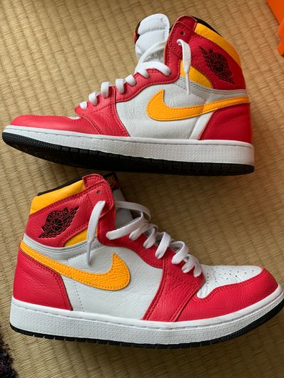Nike Air Jordan 1 High OG "Light Fusion Red"