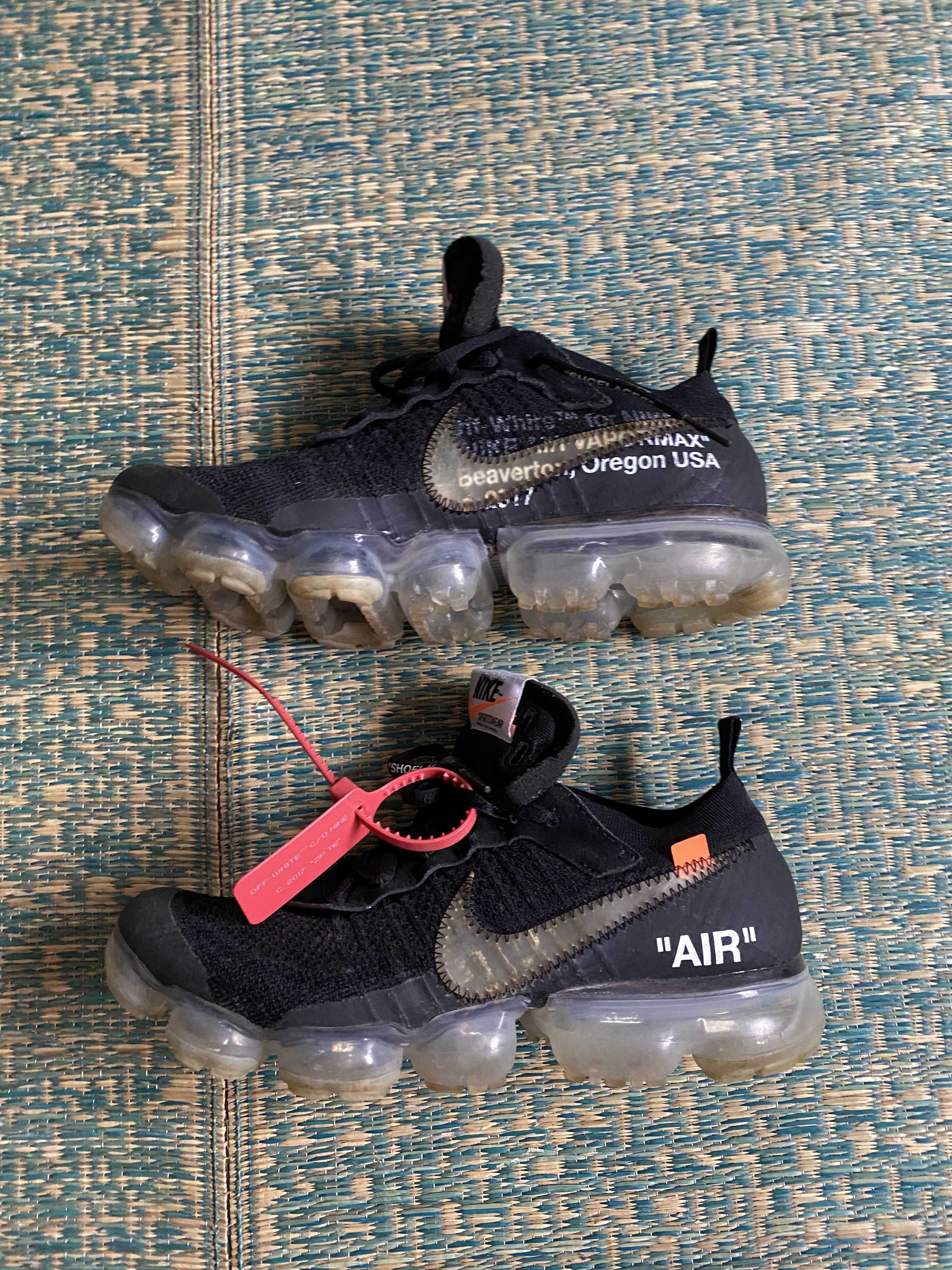 Off-White × Nike Air Vapormax "Black/Total Orange/Clear"
