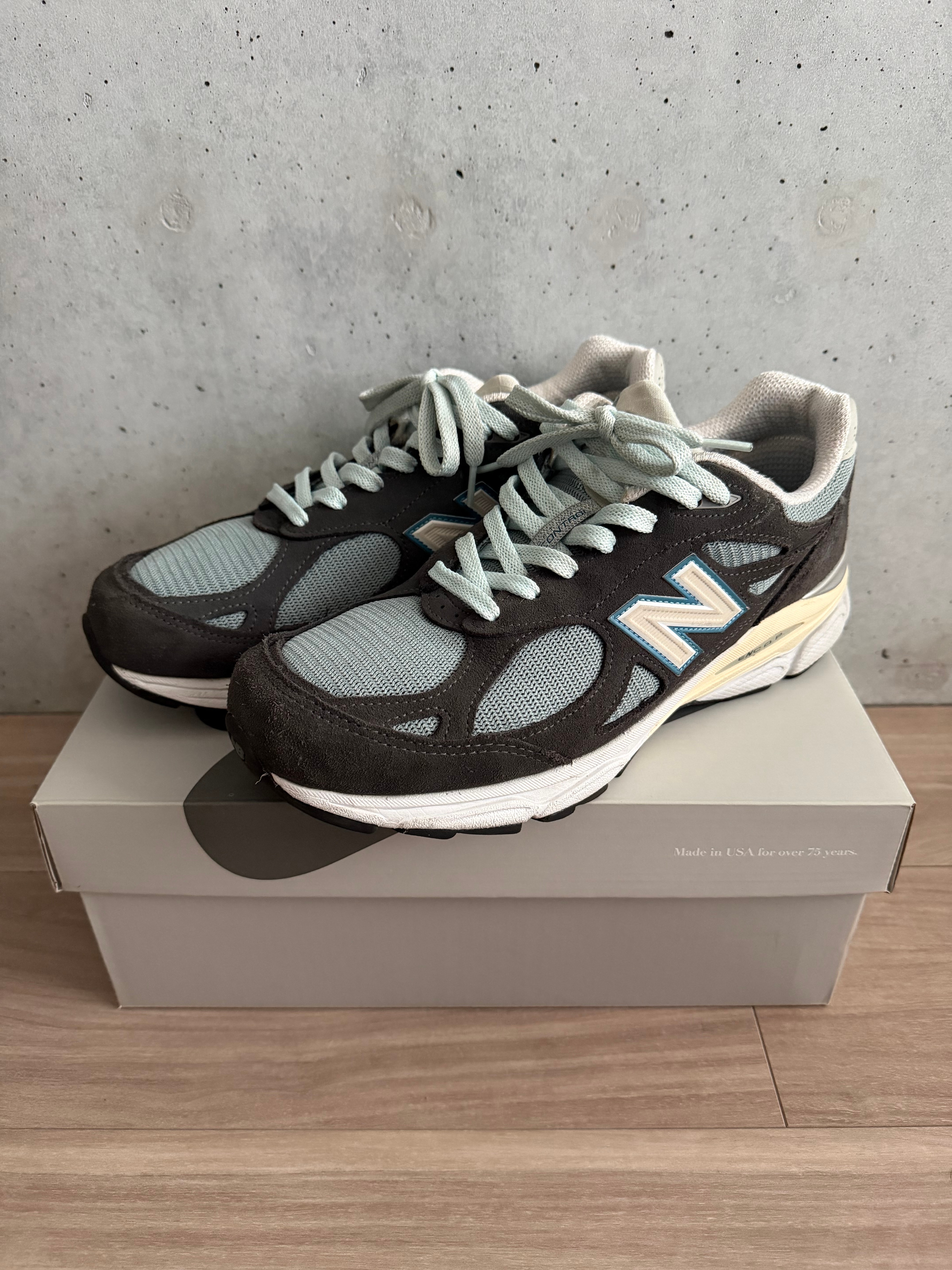 キス × ニューバランス 990V3 "スティール ブルー"