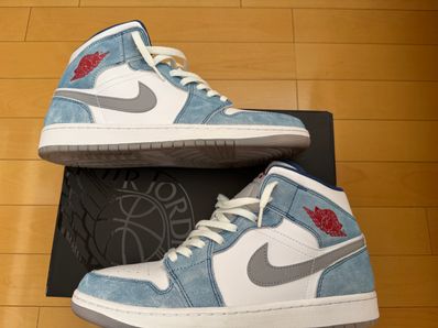 Nike Air Jordan 1 Mid SE "White/Hyper Royal/Red"