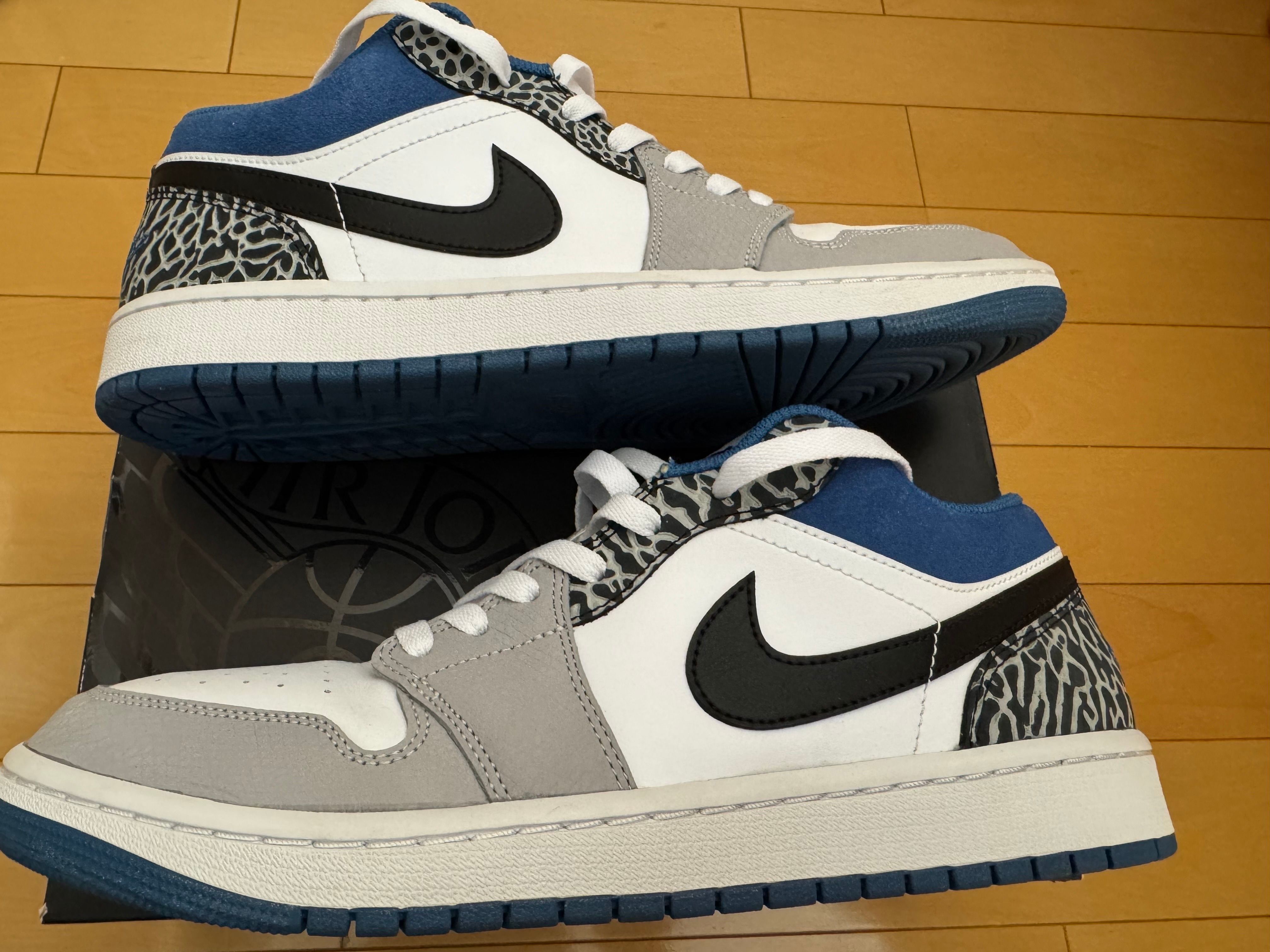 Nike Air Jordan 1 Low "True Blue"