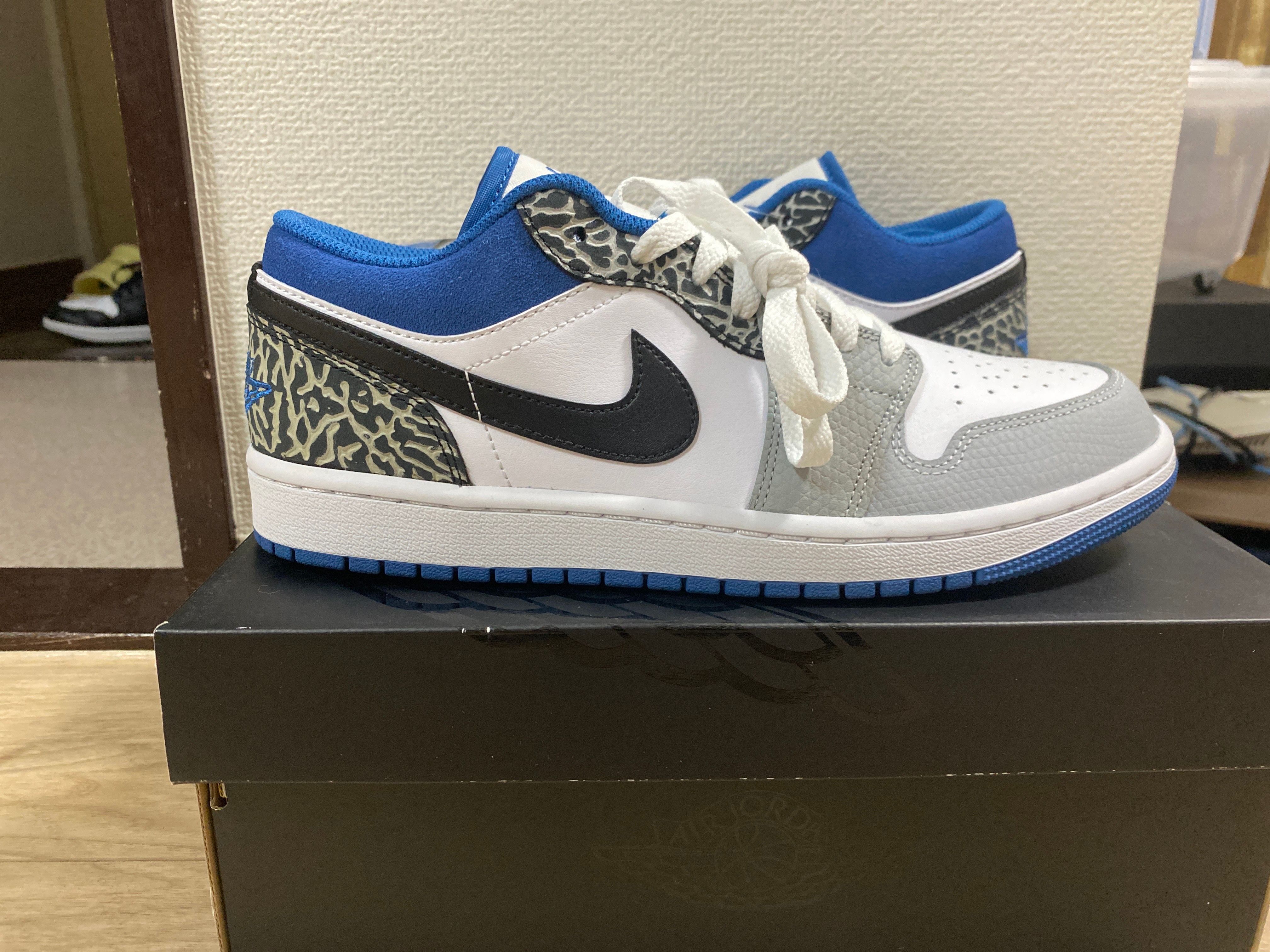 Nike Air Jordan 1 Low "True Blue"