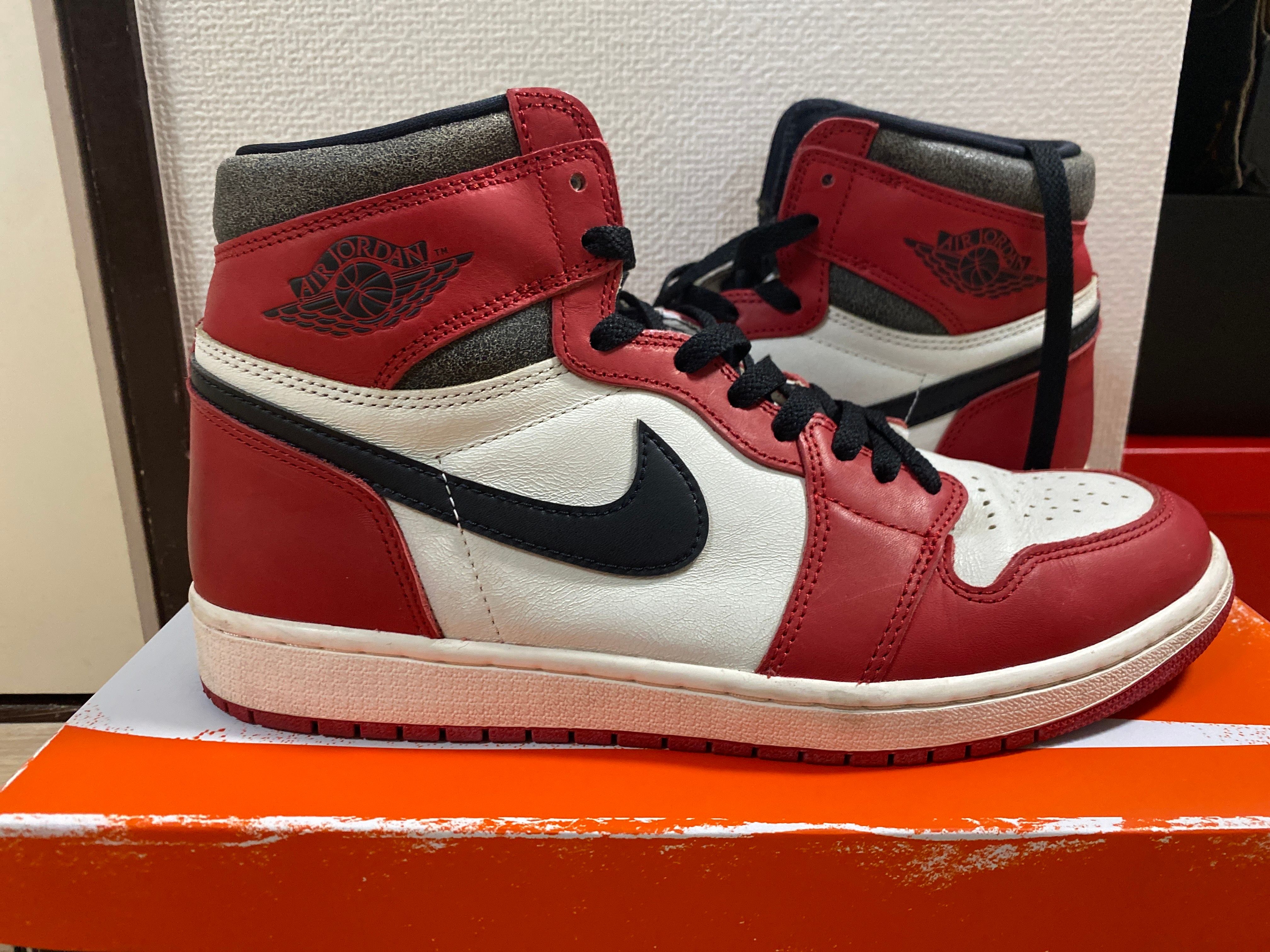 Nike Air Jordan 1 High OG "Lost & Found/Chicago"