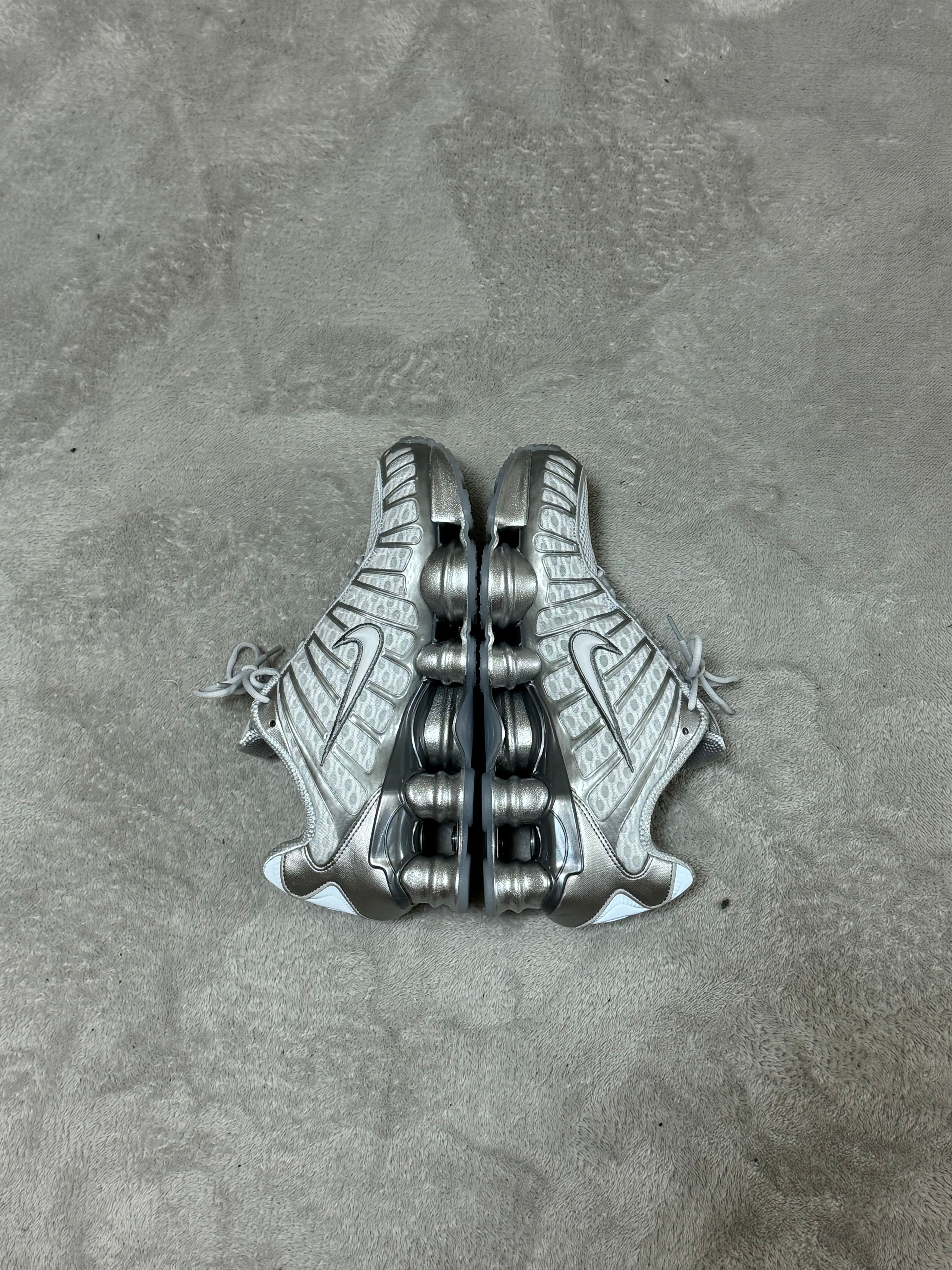 Nike Shox TL "Black/Metallic Hematite/Max Orange/Black"