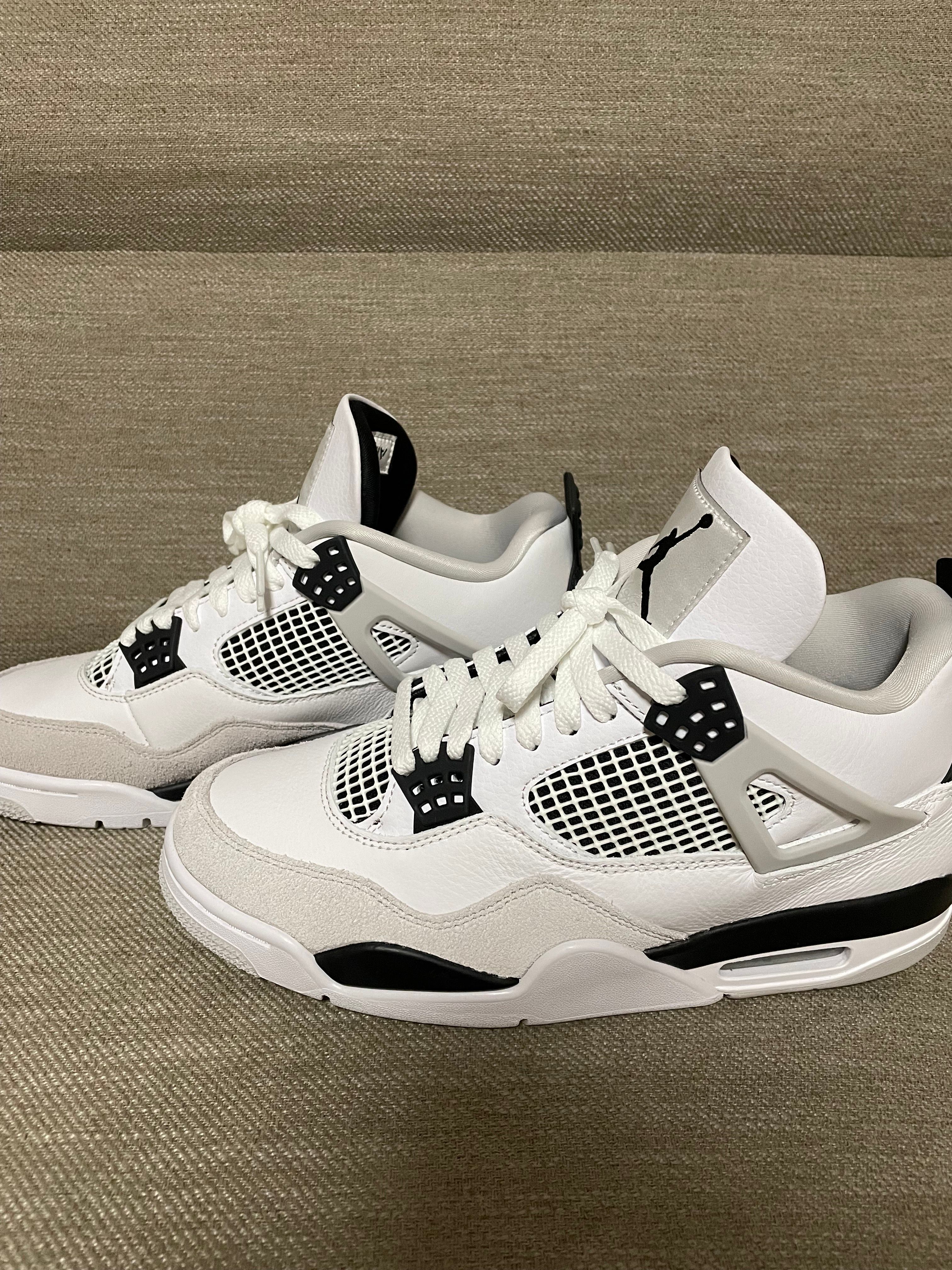 Nike Air Jordan 4 "Military Black"