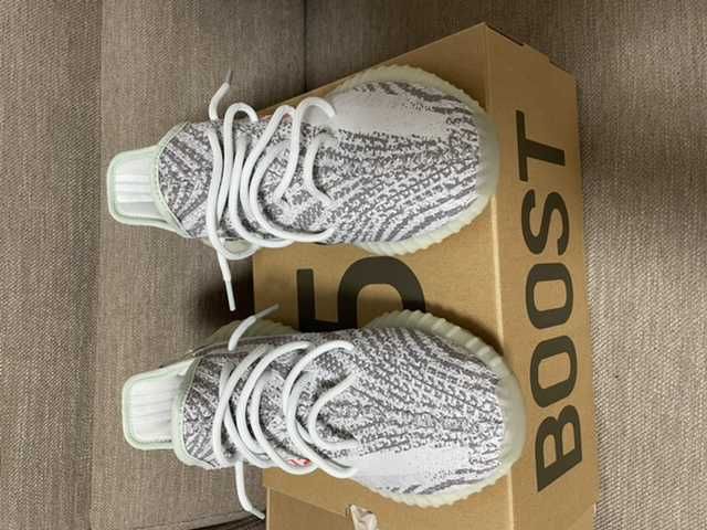 adidas YEEZY Boost 350 V2 "Blue Tint"