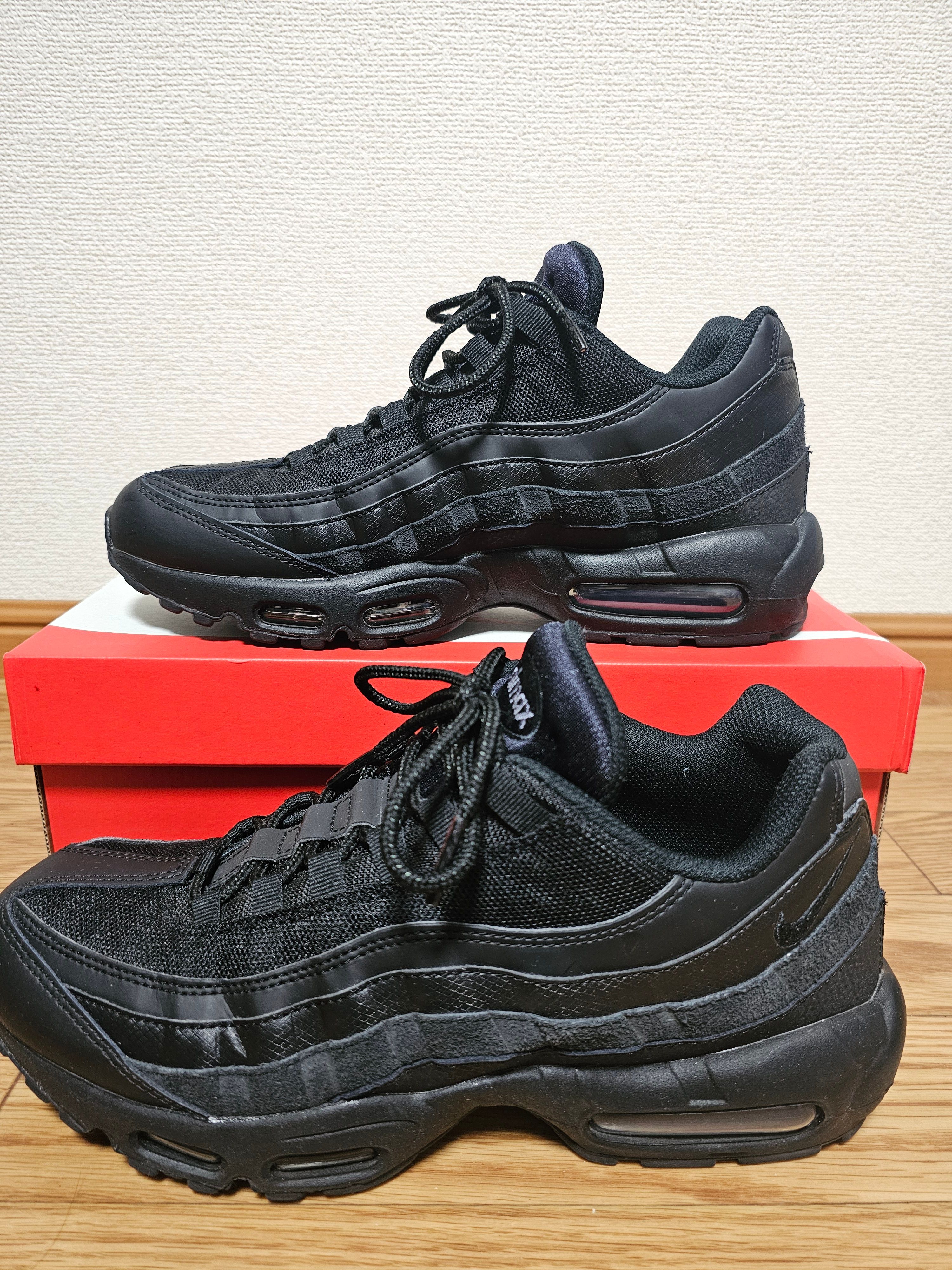 Nike Air Max 95 Essential "Black/Dark Grey/Black"