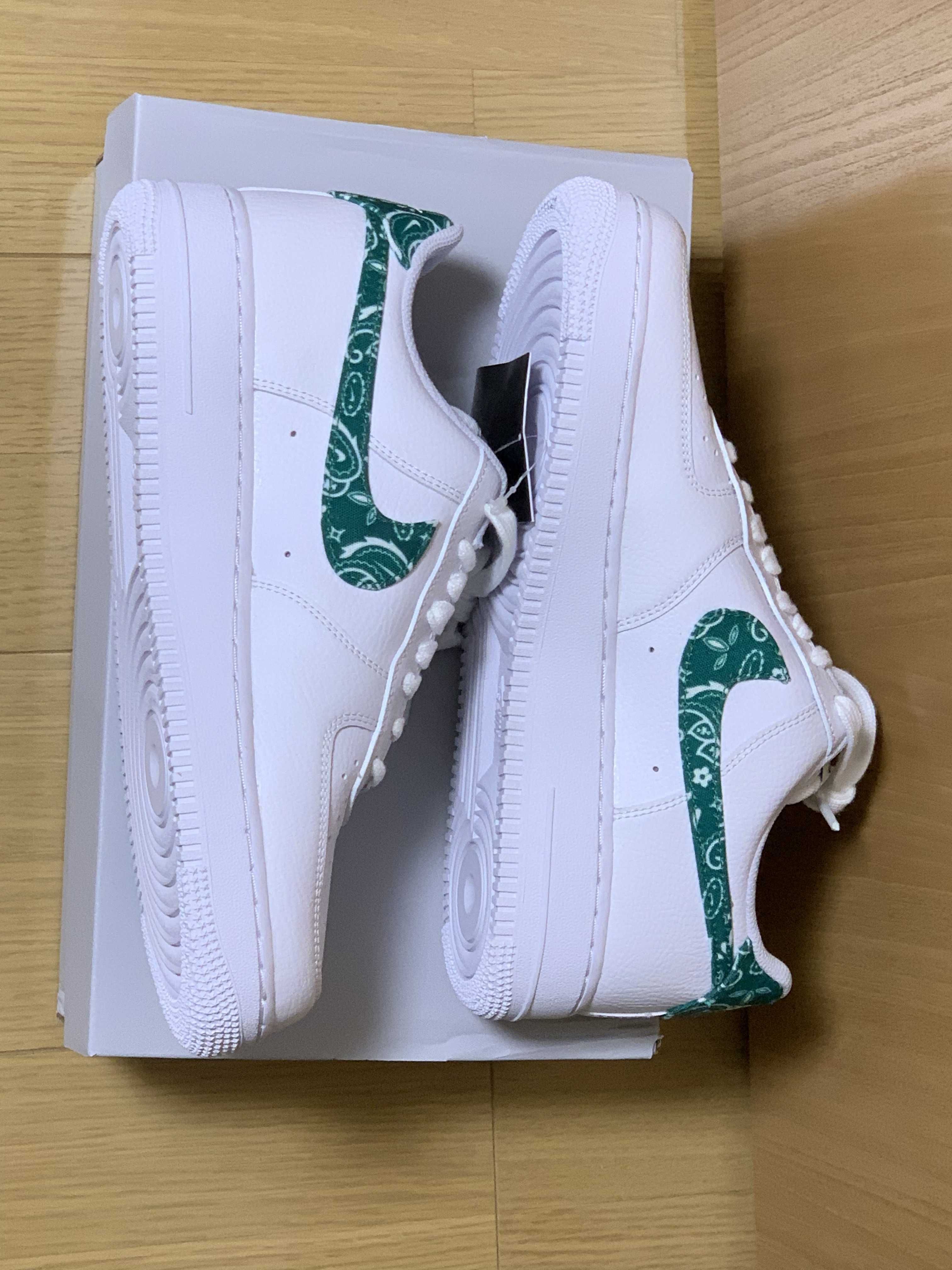 Nike Women's Air Force 1 Low '07 Essential "Green Paisley"