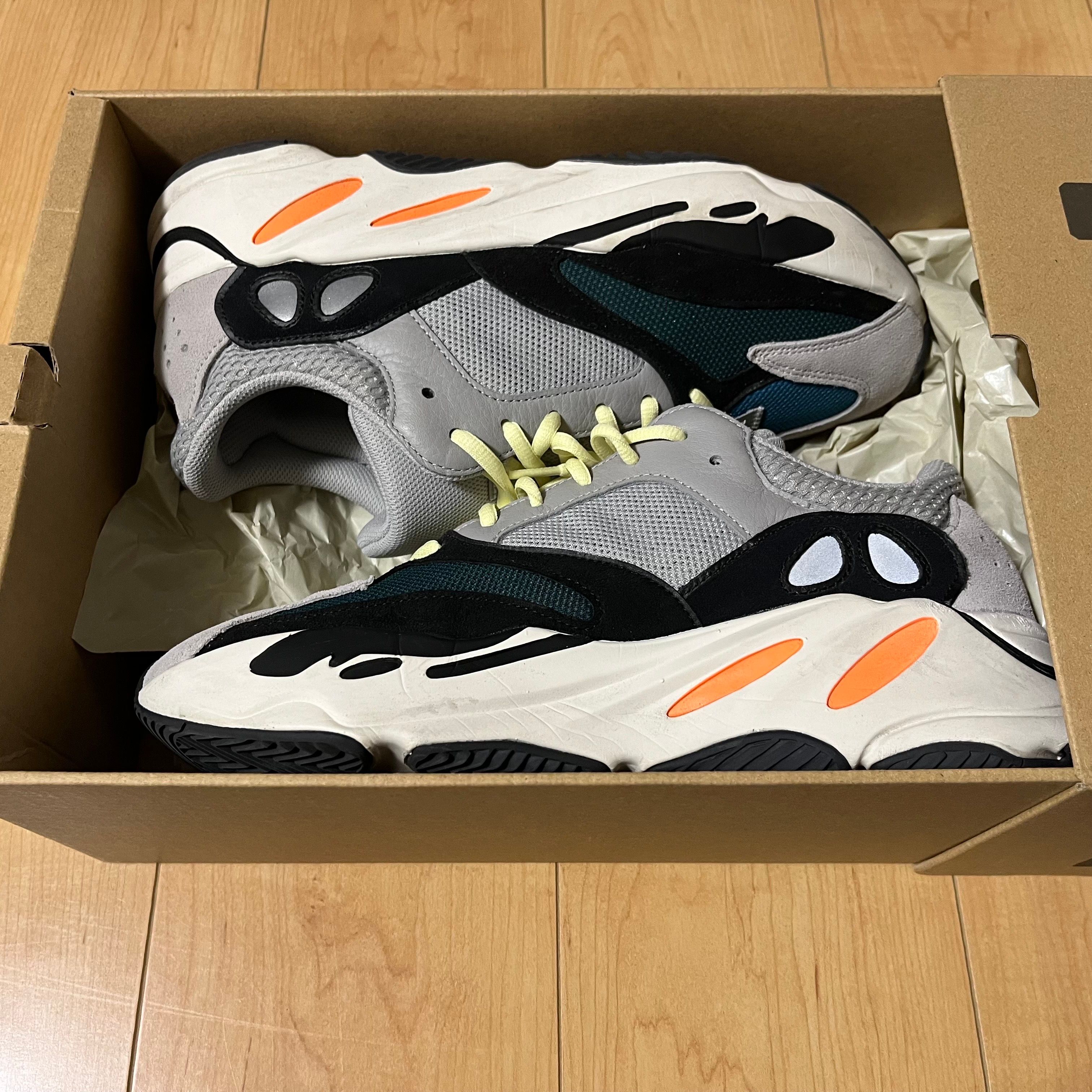 adidas YEEZY Boost 700 "Wave Runner"