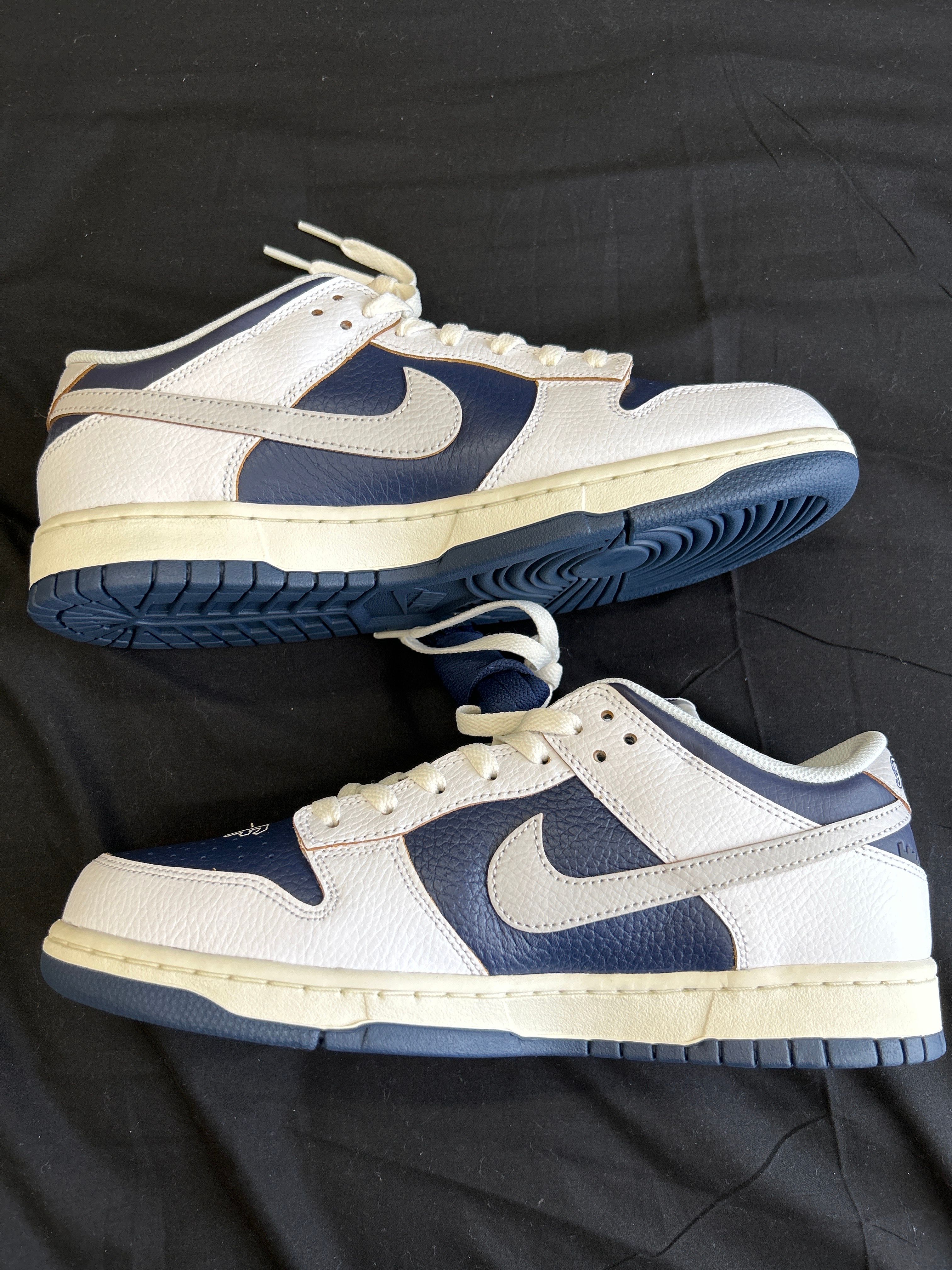 HUF × Nike SB Dunk Low "New York"