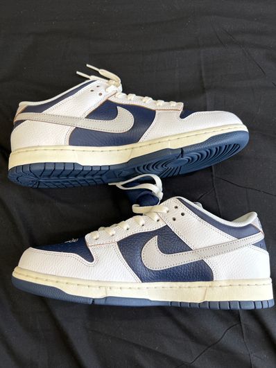 HUF × Nike SB Dunk Low "New York"