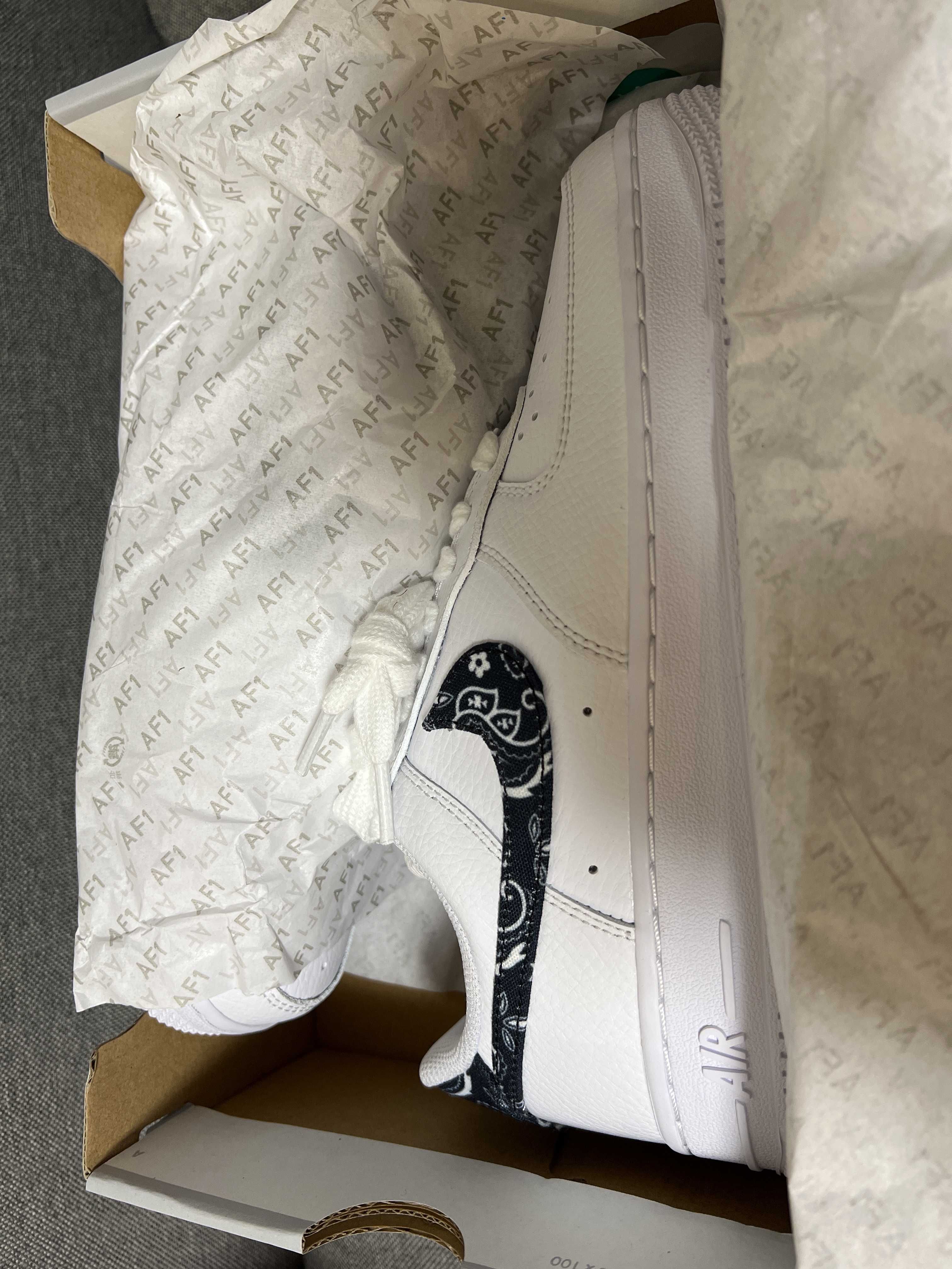 Nike Women's Air Force 1 Low '07 Essential "Black Paisley"