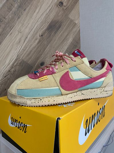 UNION × Nike Cortez "Red/Beige"