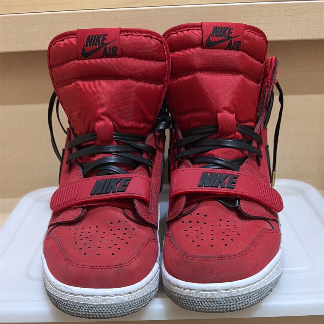 ナイキ ジョーダンレガシー312 "バーシティ レッド"