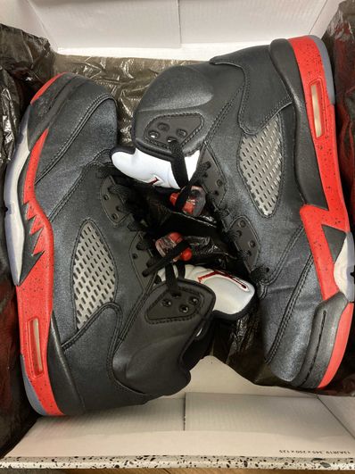 Air Jordan 5 Satin "Bred"