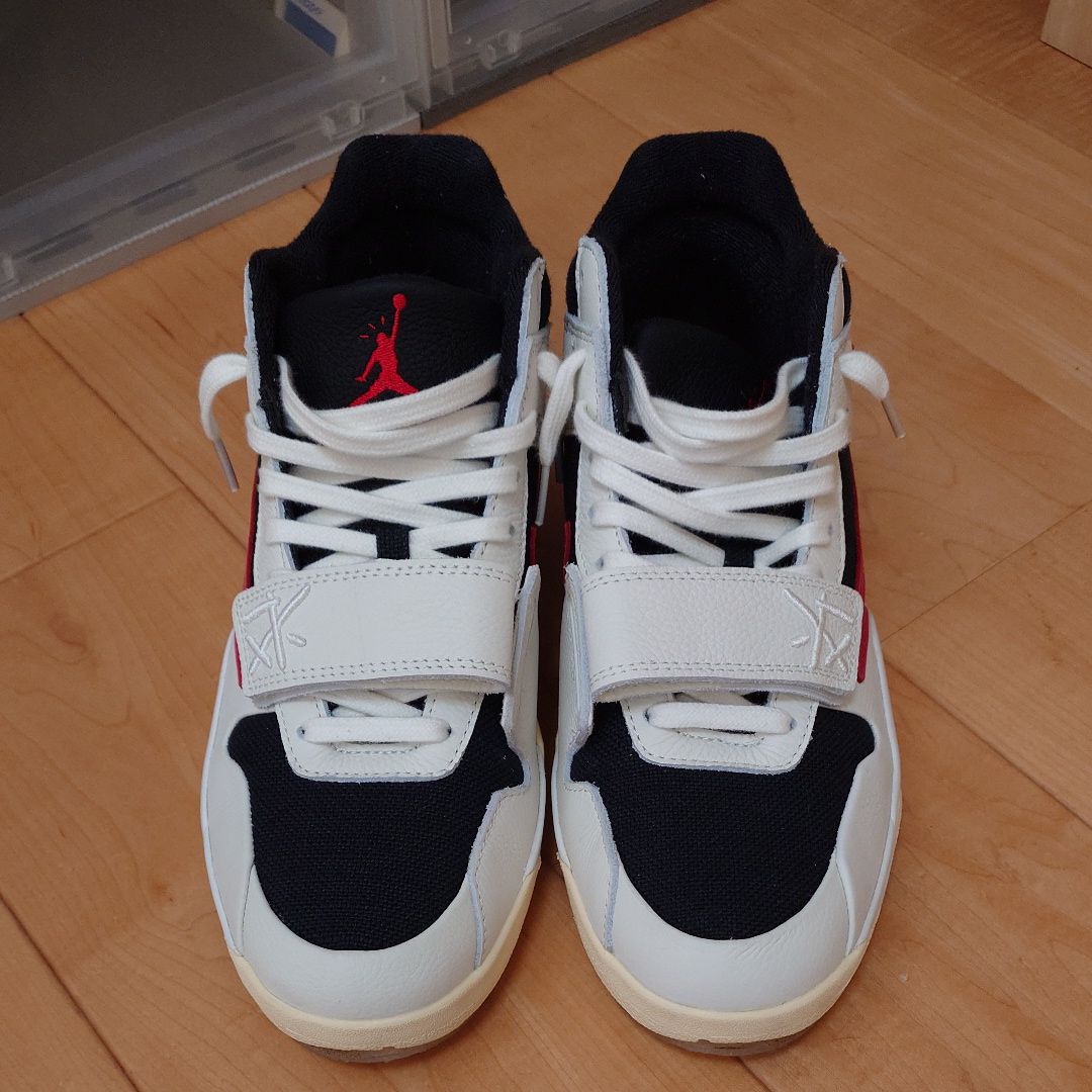 Travis Scott × Nike Jordan Jumpman Jack TR "University Red"