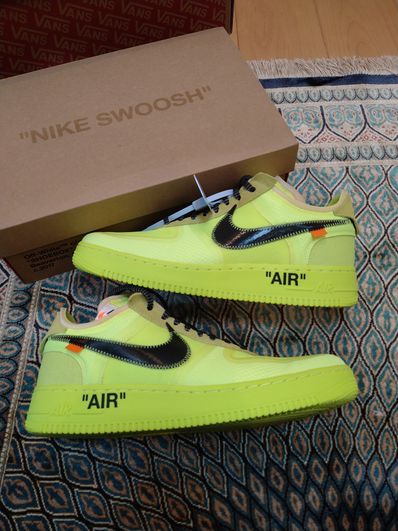 Off-White × Nike Air Force 1 Low "Volt"