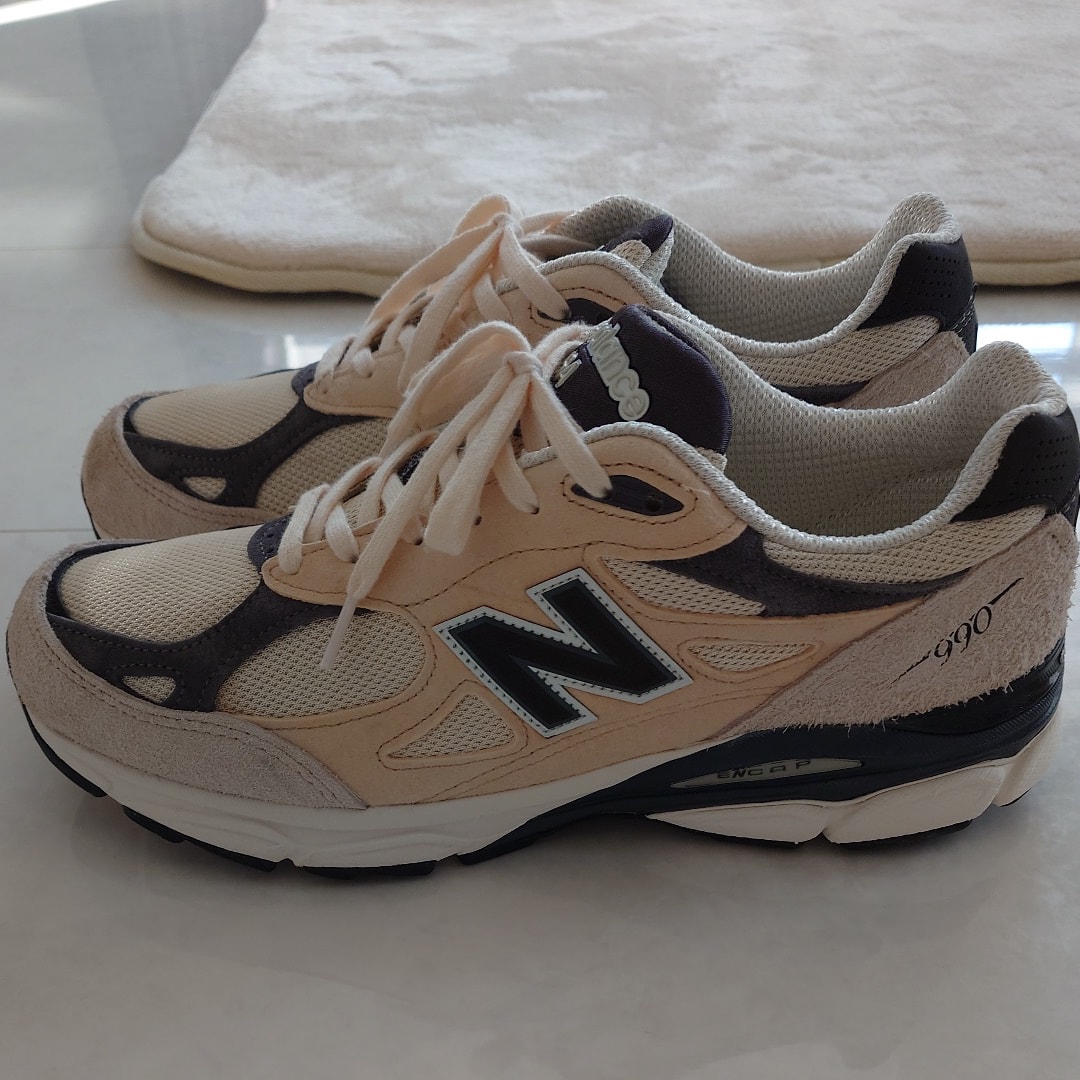 New Balance 990V3 "Moonbeam"