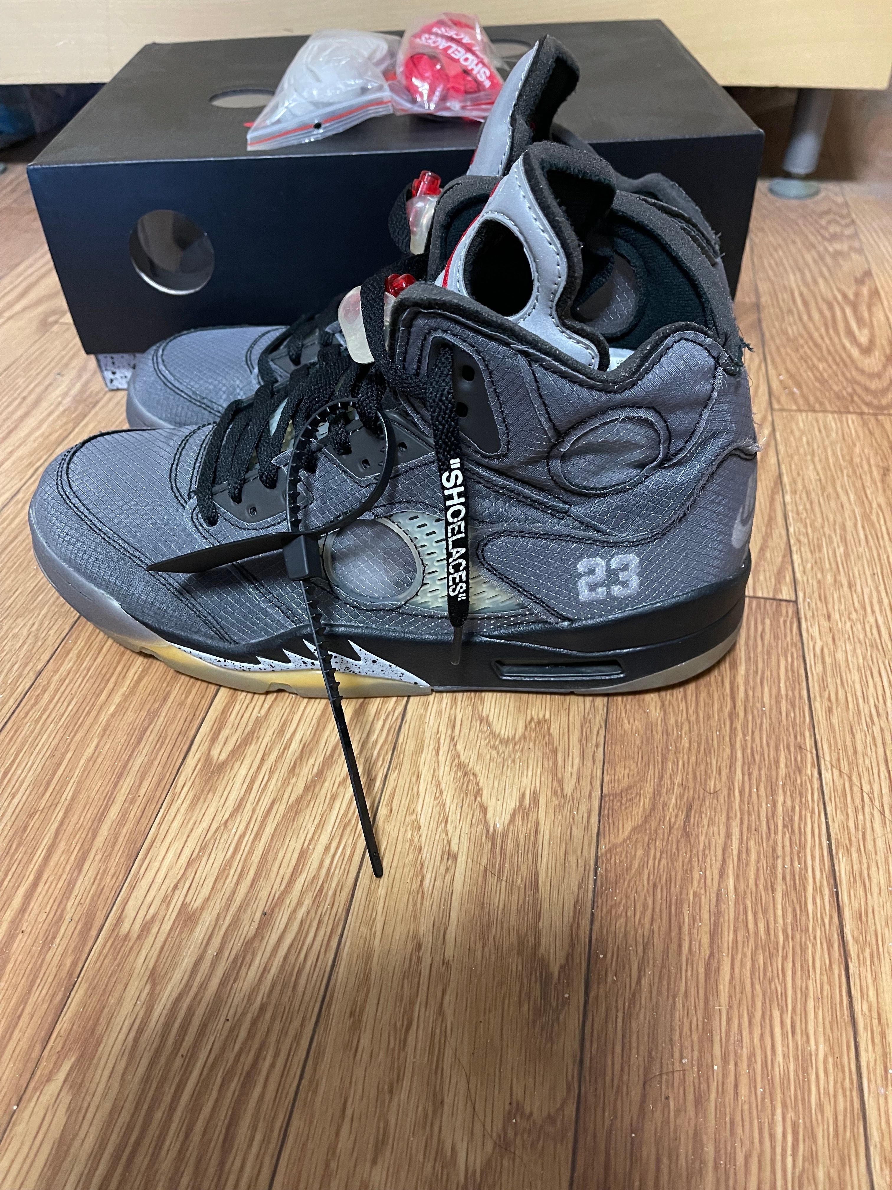 Off-White × Nike Air Jordan 5 "Black/Muslin/Fire Red"