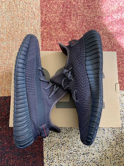 adidas YEEZY Boost 350 V2 "Black"