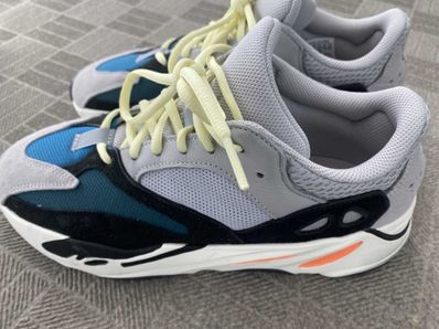 adidas YEEZY Boost 700 "Wave Runner"