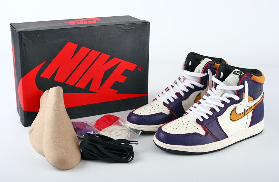 Nike SB × Air Jordan 1 Retro High "La To Chicago"